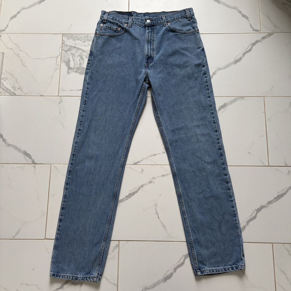 Levi's Vintage 1990s 90s Levi’s 505 Straight Leg Regular Fit Jeans Size US 36 / EU 52 - 1 Thumbnail