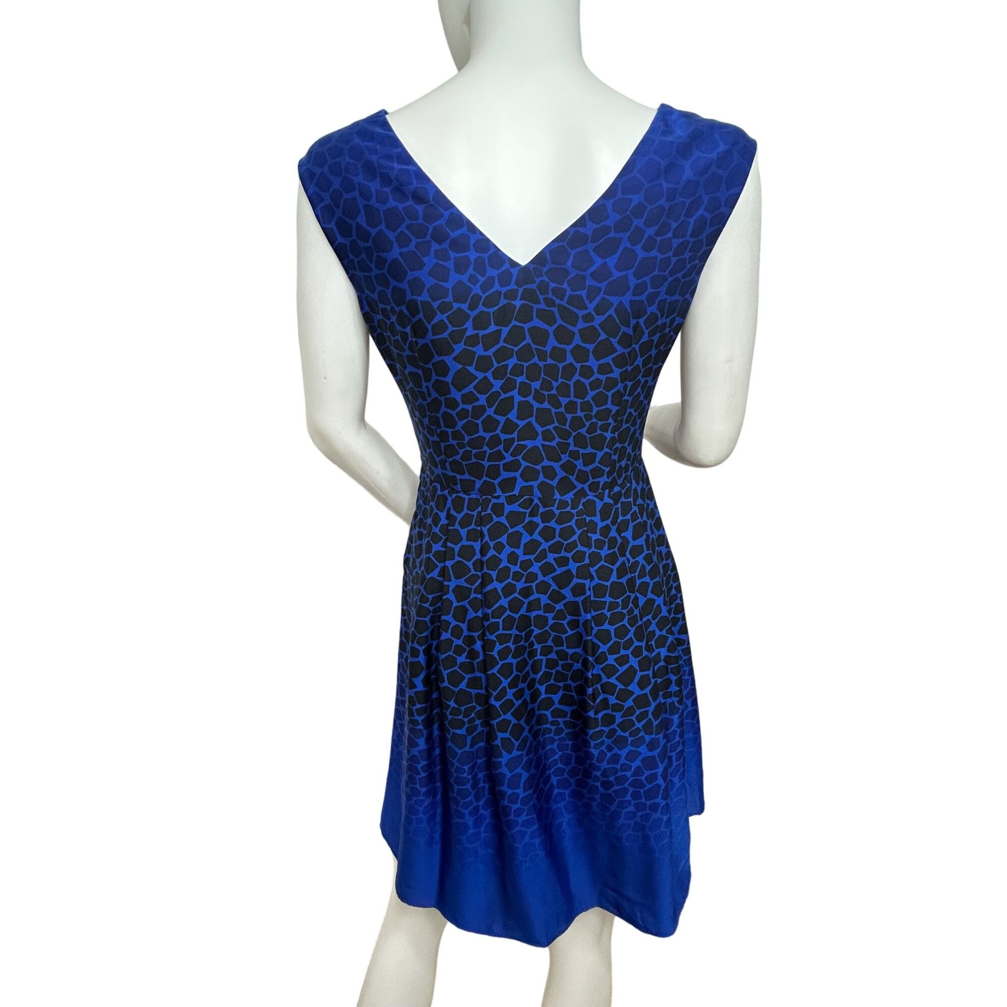 Ann Taylor Ann Taylor Loft Petites Dress 2P Blue Black Leopard Print Om Size XS / US 0-2 / IT 36-38 - 5 Thumbnail