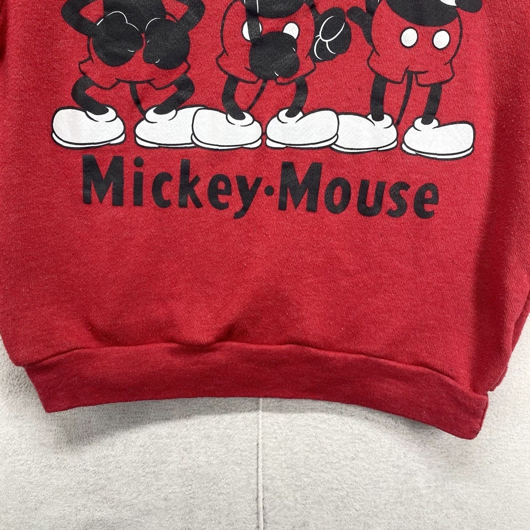 Disney Disney Sweatshirt Women’s Mickey Mouse Long Sleeve Crewneck Large Face Graphic Red Medium Regular Fit Size M / US 6-8 / IT 42-44 - 5 Thumbnail