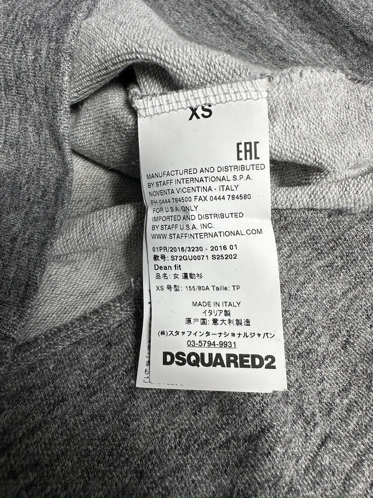 Dsquared2 DSQUARED2 Cropped Boxy Fit Grey Sweatshirt Small Logo Size XS / US 0-2 / IT 36-38 - 9 Thumbnail