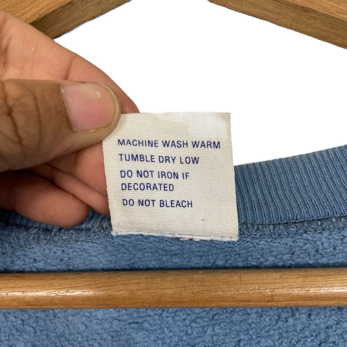 Champion Vintage Champion Running Man Pawtucket Rhode Island Tee Size US L / EU 52-54 / 3 - 12 Thumbnail