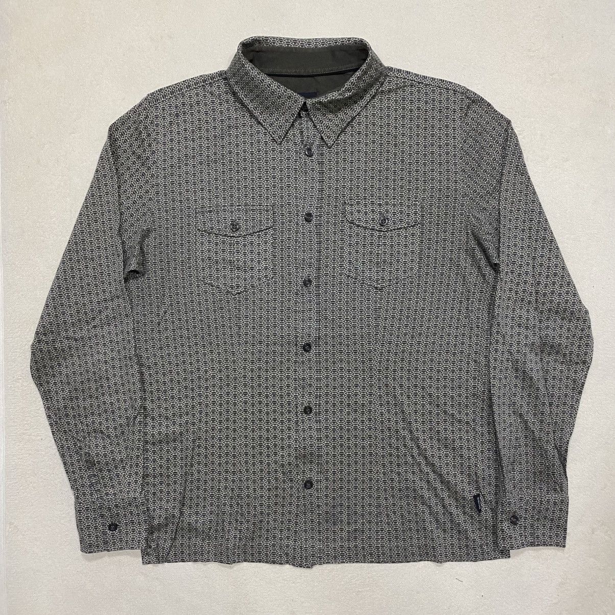 Designer × Hugo Boss HUGO BOSS Python Alike Long Sleeve Shirt Size US M / EU 48-50 / 2 - 1 Thumbnail