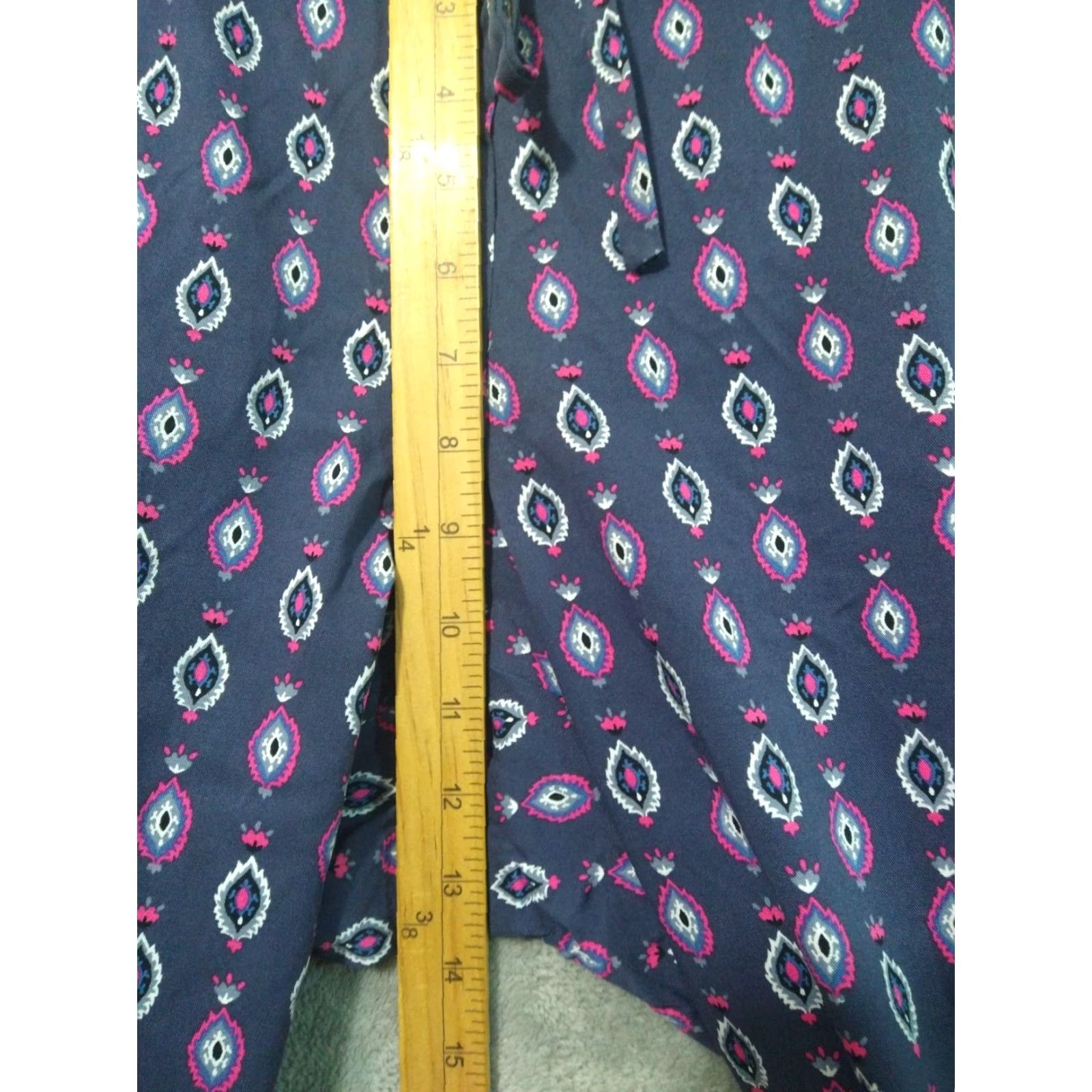 Torrid Torrid Pants Womens 1X Blue Geometric Joggers Crop Stretch High Rise Pocket Size 40" / US 18 - 4 Thumbnail