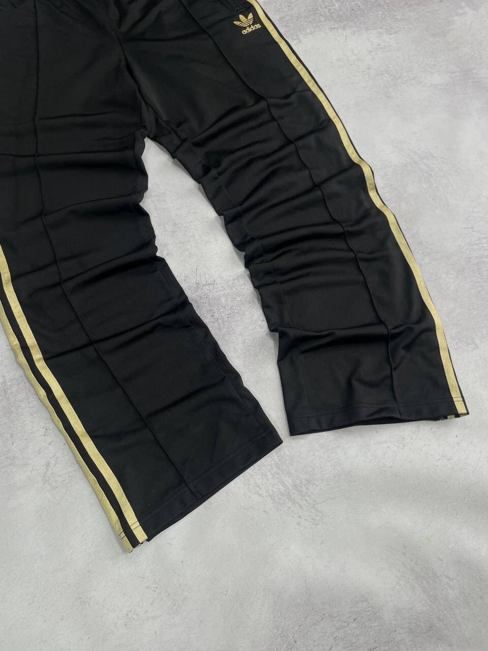 Adidas × Japanese Brand × Vintage Vintage Adidas Gold Striped Track Pants Y2K Size US 34 / EU 50 - 2 Thumbnail