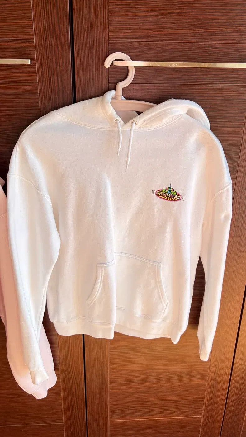 Balenciaga Balenciaga White Hooded Sweatshirt Size US S / EU 44-46 / 1 - 1 Thumbnail