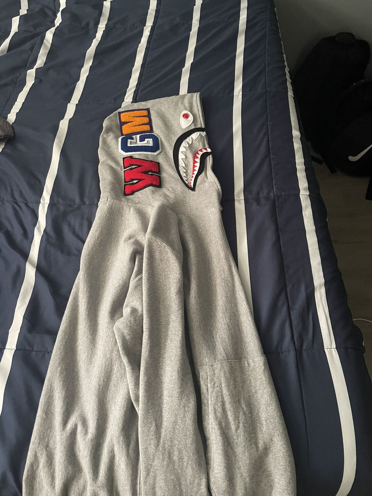 Bape Shark Pullover Hoodie Size US M / EU 48-50 / 2 - 2 Thumbnail