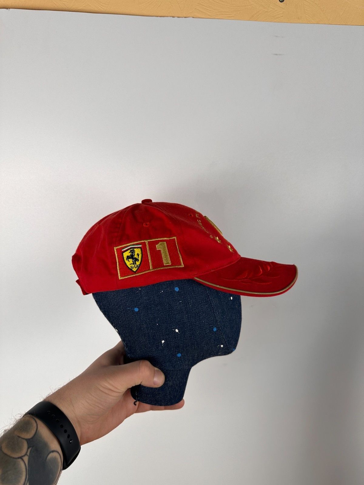 Ferrari Vintage 2001 Michael Schumacher Ferrari team Cap One Size Size ONE SIZE - 5 Thumbnail