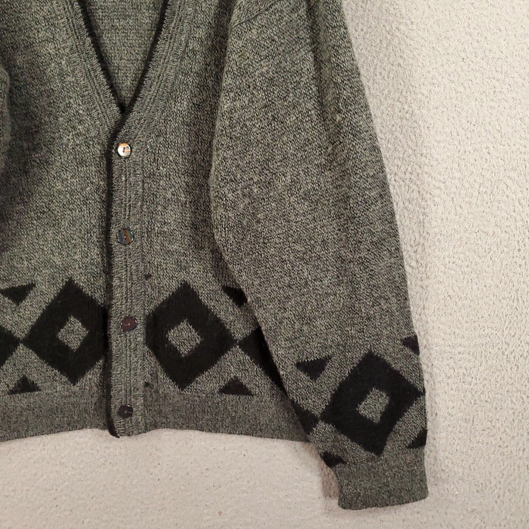 Vintage Progressive Apparel Cardigan Mens Sweater Large Gray Button Up Long Sleeve V-Neck Size US L / EU 52-54 / 3 - 6 Thumbnail