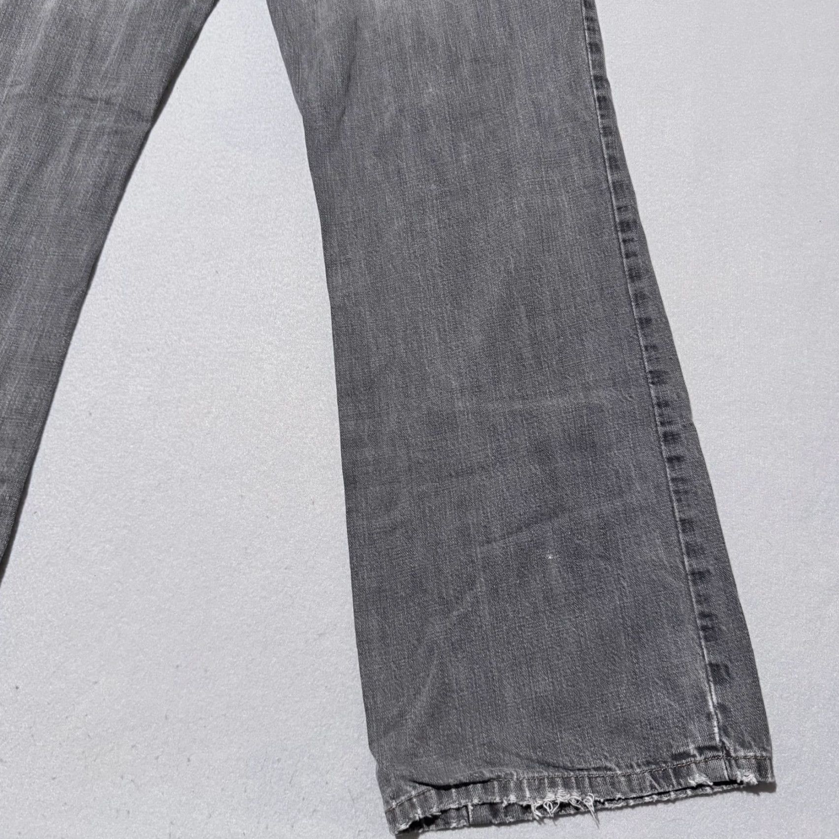 Calvin Klein Calvin Klein Jeans Men Gray Denim Mid Rise Classic Straight Zip Jeans 38 Velcro? Size US 38 / EU 54 - 6 Thumbnail