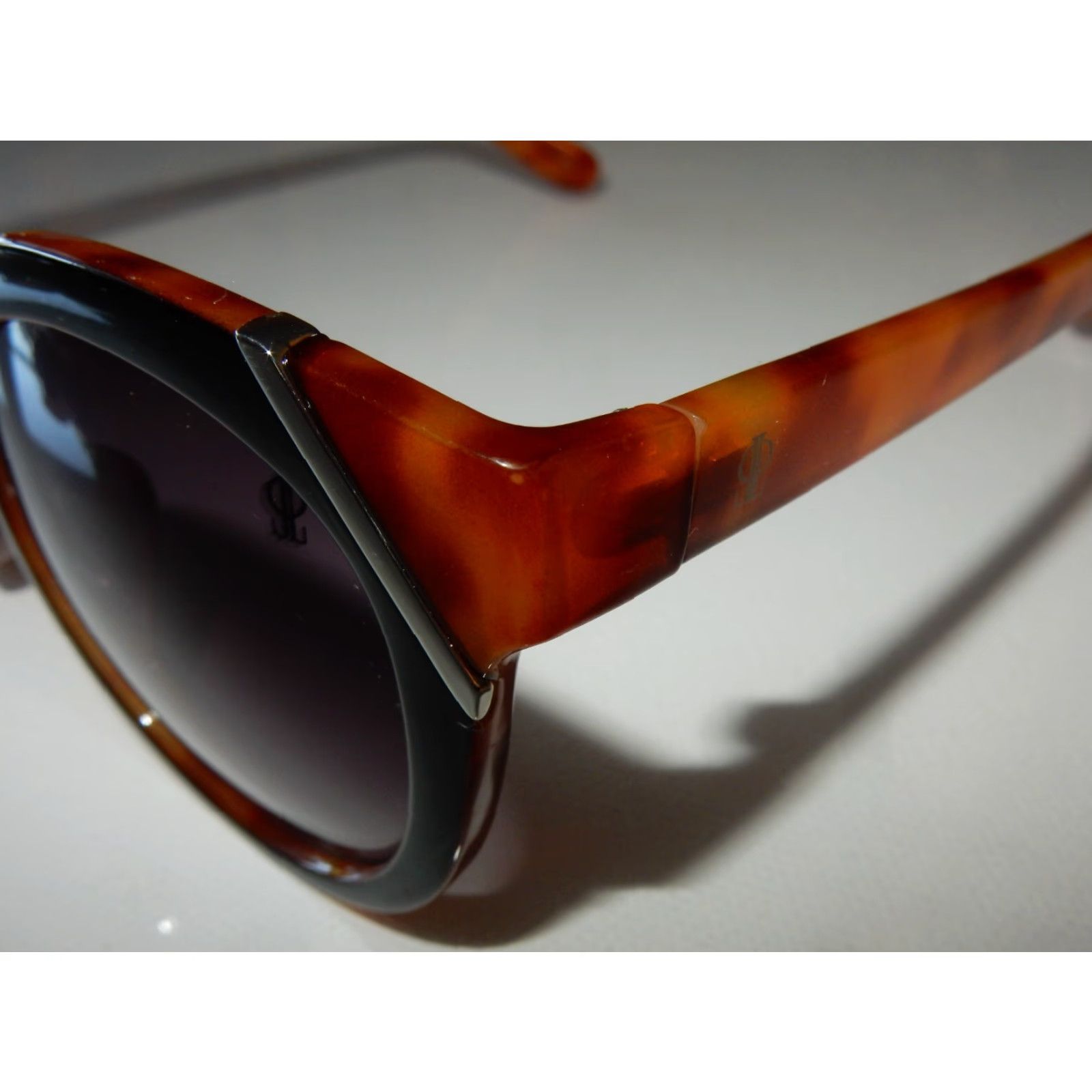 Vintage VINTAGE JLO Jennifer Lopez Women Sunglasses Brown Small Scratches 80s Size ONE SIZE - 4 Thumbnail