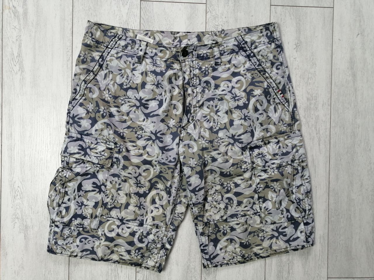 Napapijri Napapijri Vintage Cargo Shorts Size 34 Size US 34 / EU 50 - 1 Thumbnail