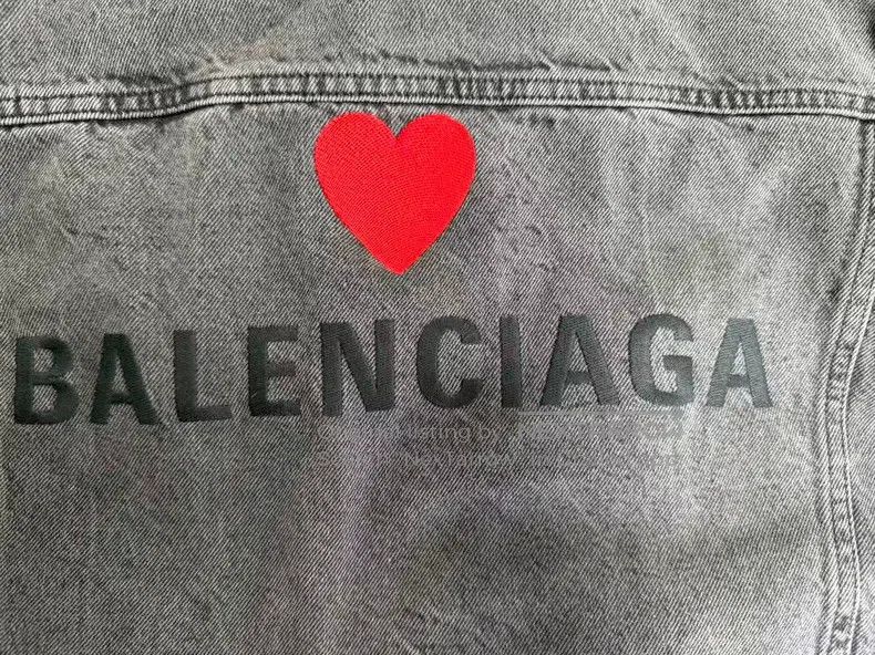 Balenciaga Balenciaga Heart Pattern Denim Jacket Size US XS / EU 42 / 0 - 3 Thumbnail