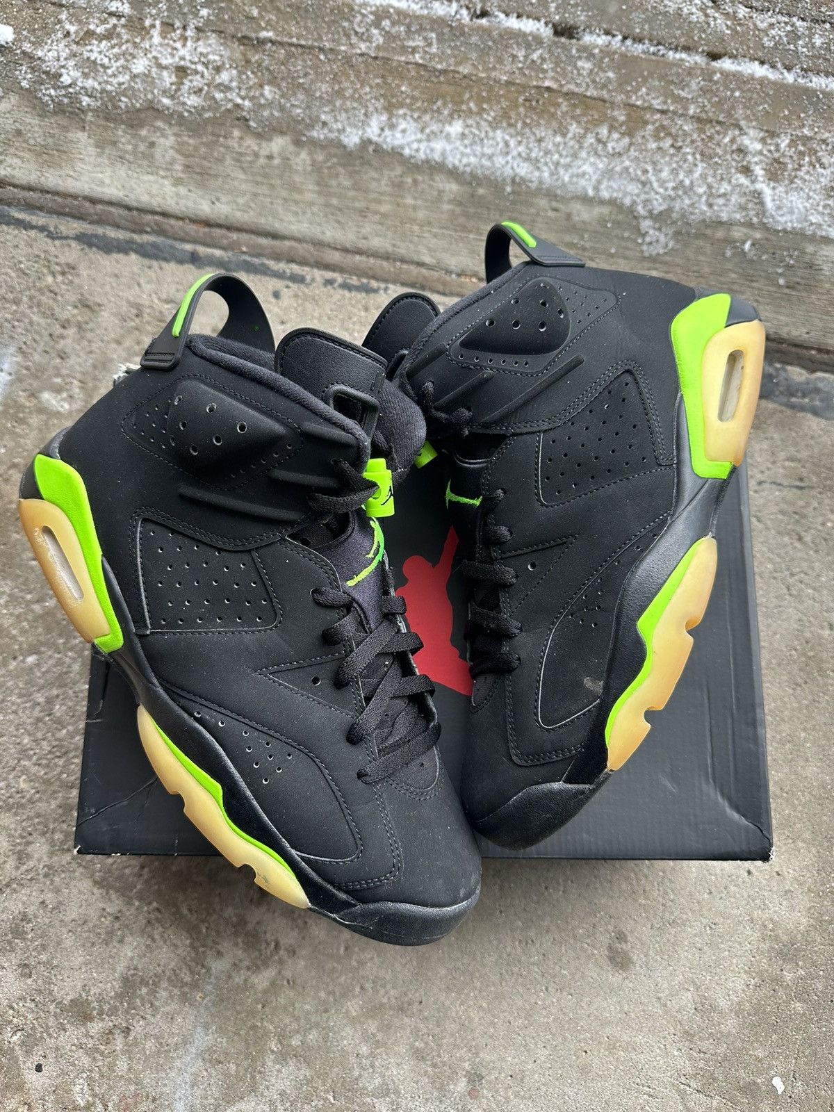 Jordan Brand Jordan Air 6 Retro UNC Basketball Sneakers Black 