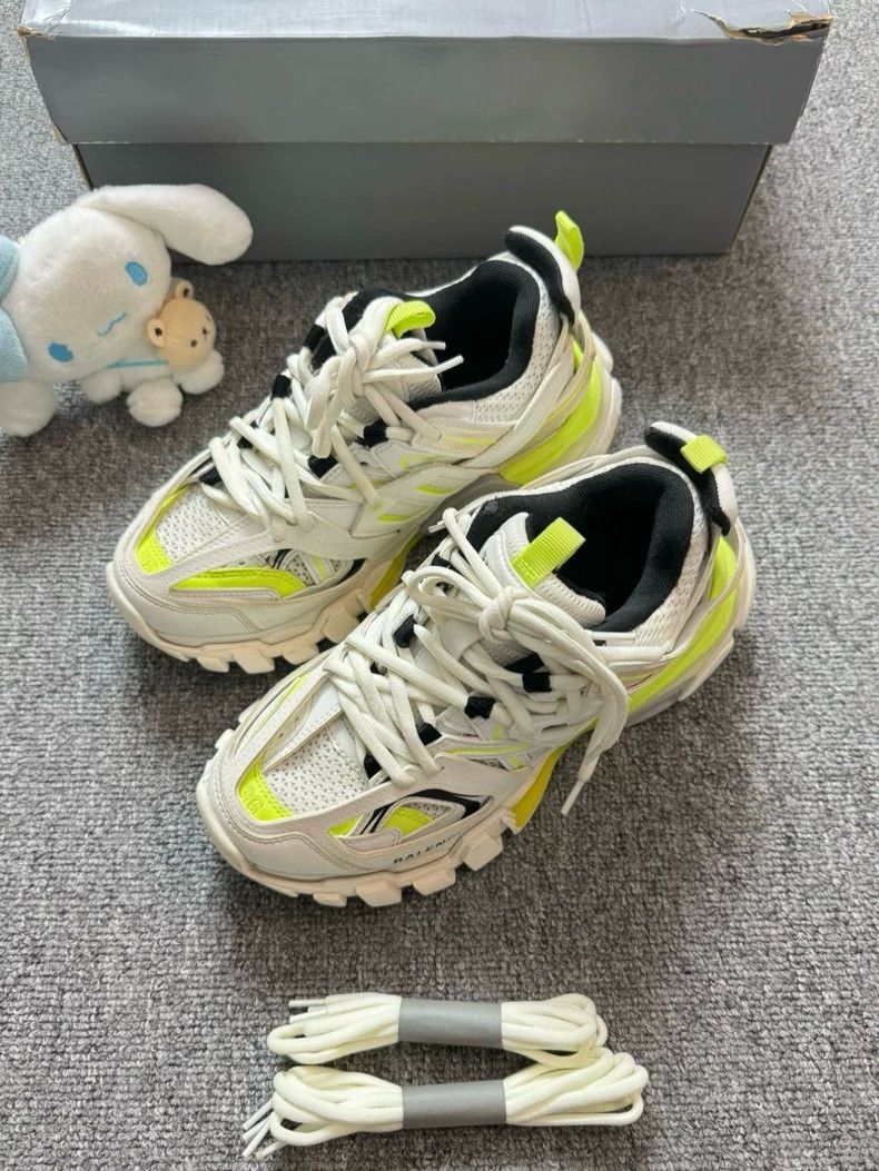Balenciaga Balenciaga size 36 White and Green Track Made Old Dad Shoes Size US 5 / EU 37 - 2 Thumbnail