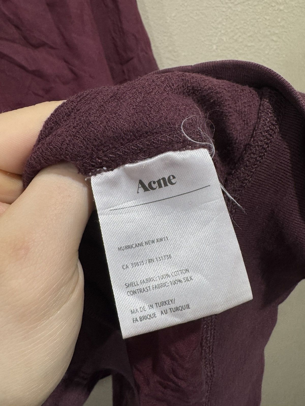 Acne Studios Acne Studios fine print hurricane fw11 T-shirt Size S / US 4 / IT 40 - 4 Thumbnail