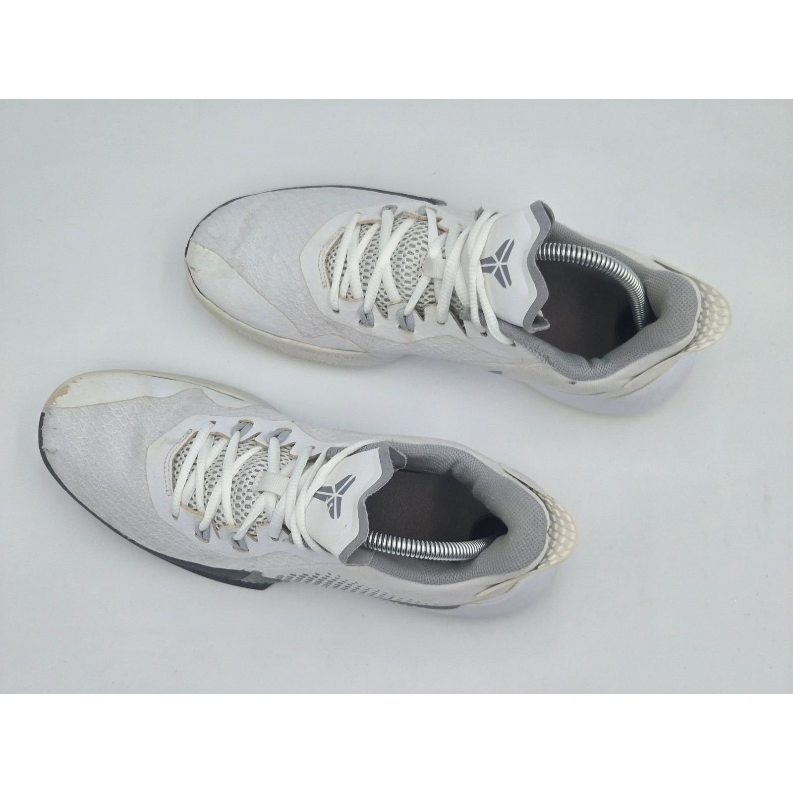 Nike Nike Mamba Fury CK2087 100 Mens 9 White Grey Kobe Basketball Size US 9 / EU 42 - 2 Thumbnail