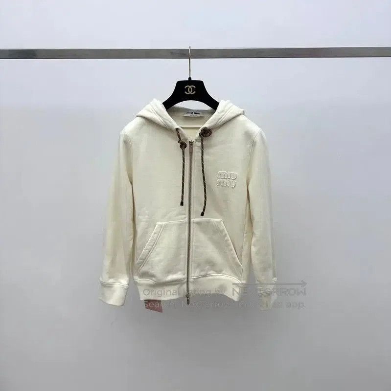 Miu Miu Miu Miu Cream Cotton Women's Hoodie . Size S / US 4 / IT 40 - 1 Thumbnail