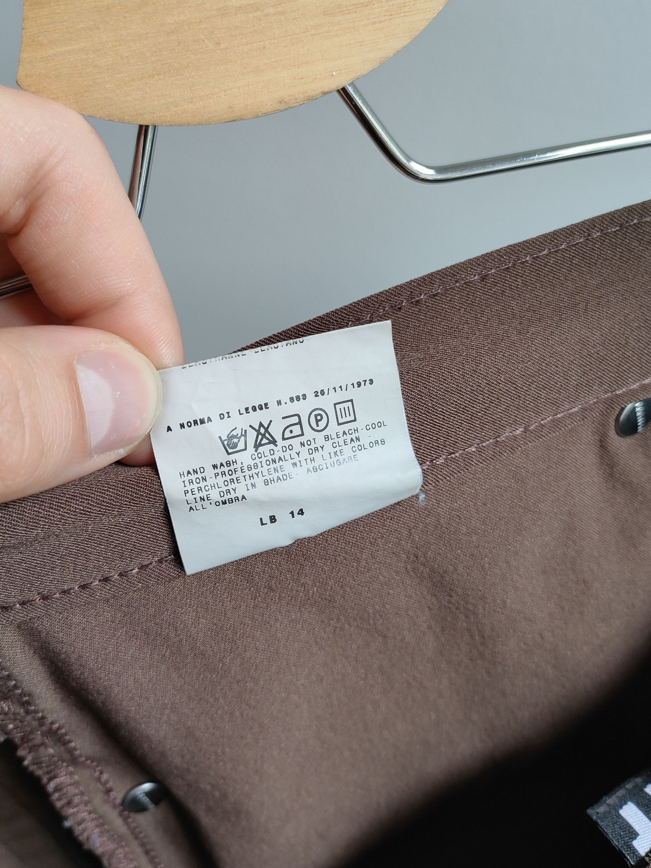 Versace Vintage Versace Nylon Brown Pants Size US 32 / EU 48 - 8 Thumbnail