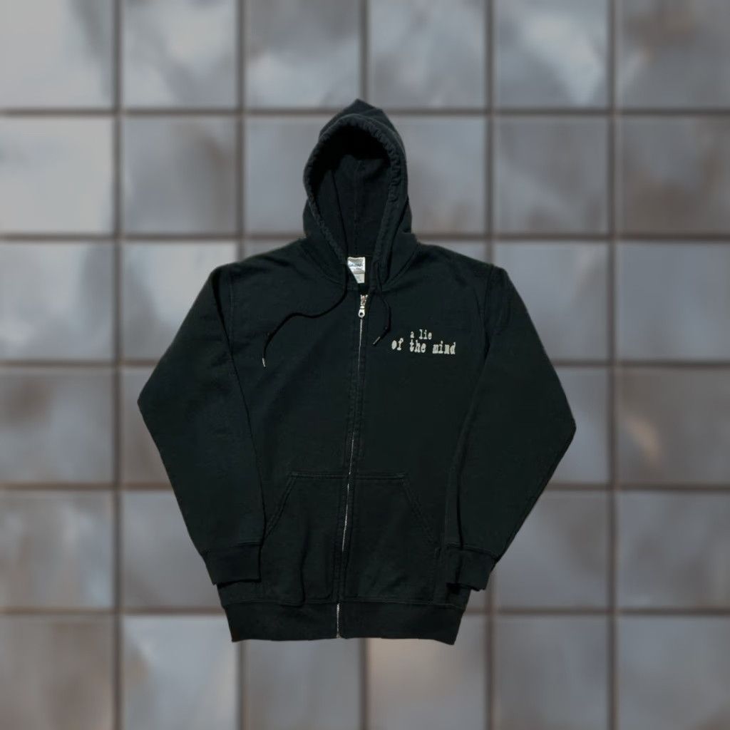 Gildan VINTAGE Sam Shepard A Lie Of The Mind Everything In Me Lies Play Full Zip Black Hoodie S Size US S / EU 44-46 / 1 - 1 Thumbnail