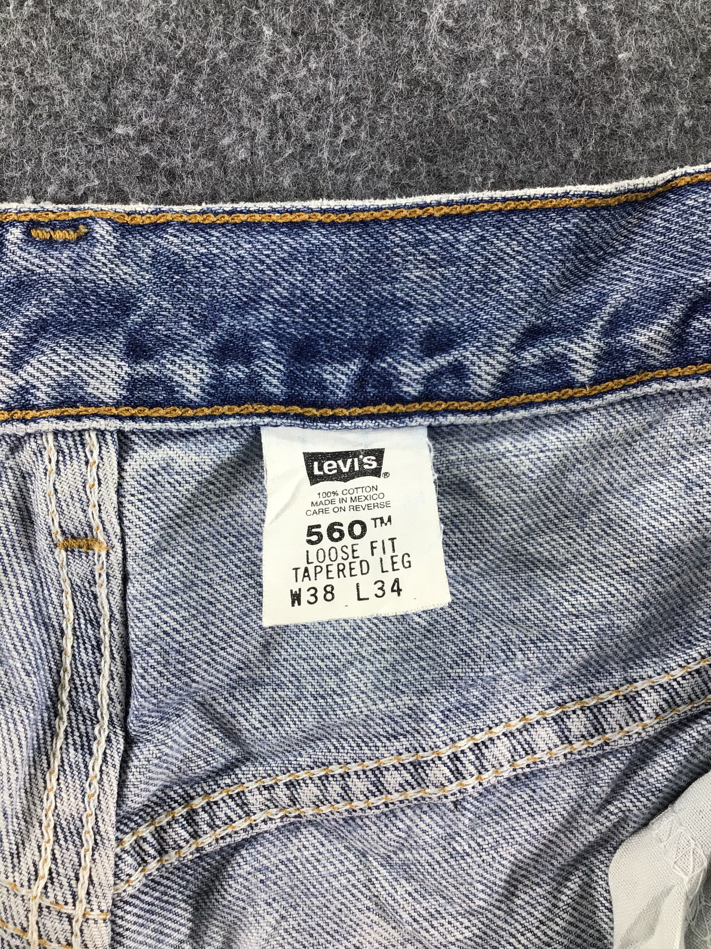 Levi's Vintage Levis 560 Jeans Faded Blue Denim -J464 Size US 37 - 10 Thumbnail