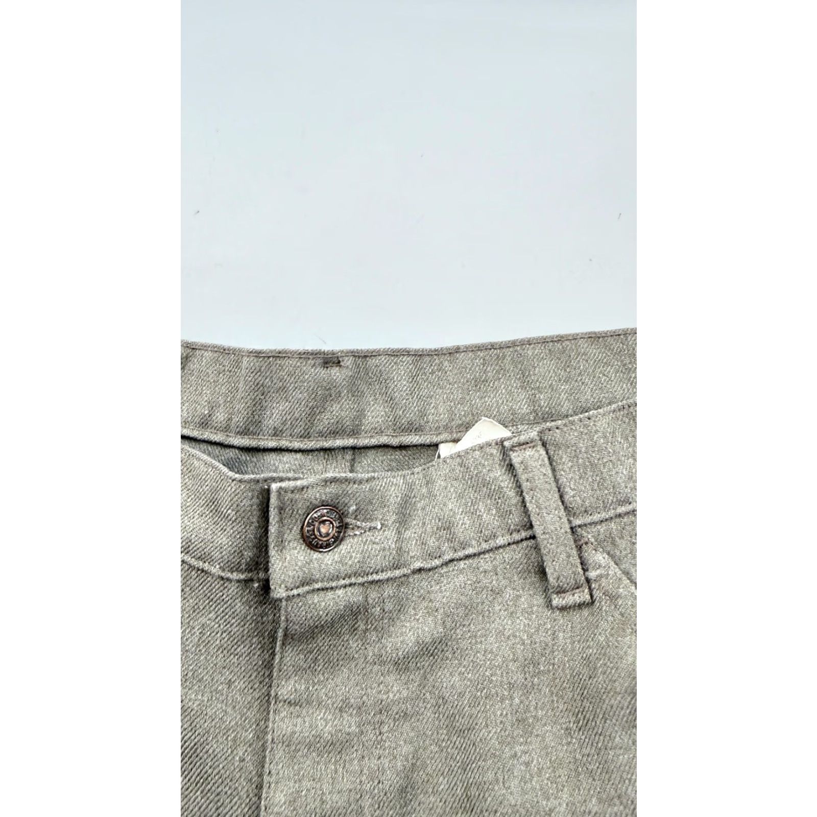 Levi's VINTAGE Levi's Pants Mens 40x30 Gray Twill Straight Leg Casual Made in USA 80s Size US 40 / EU 56 - 3 Thumbnail