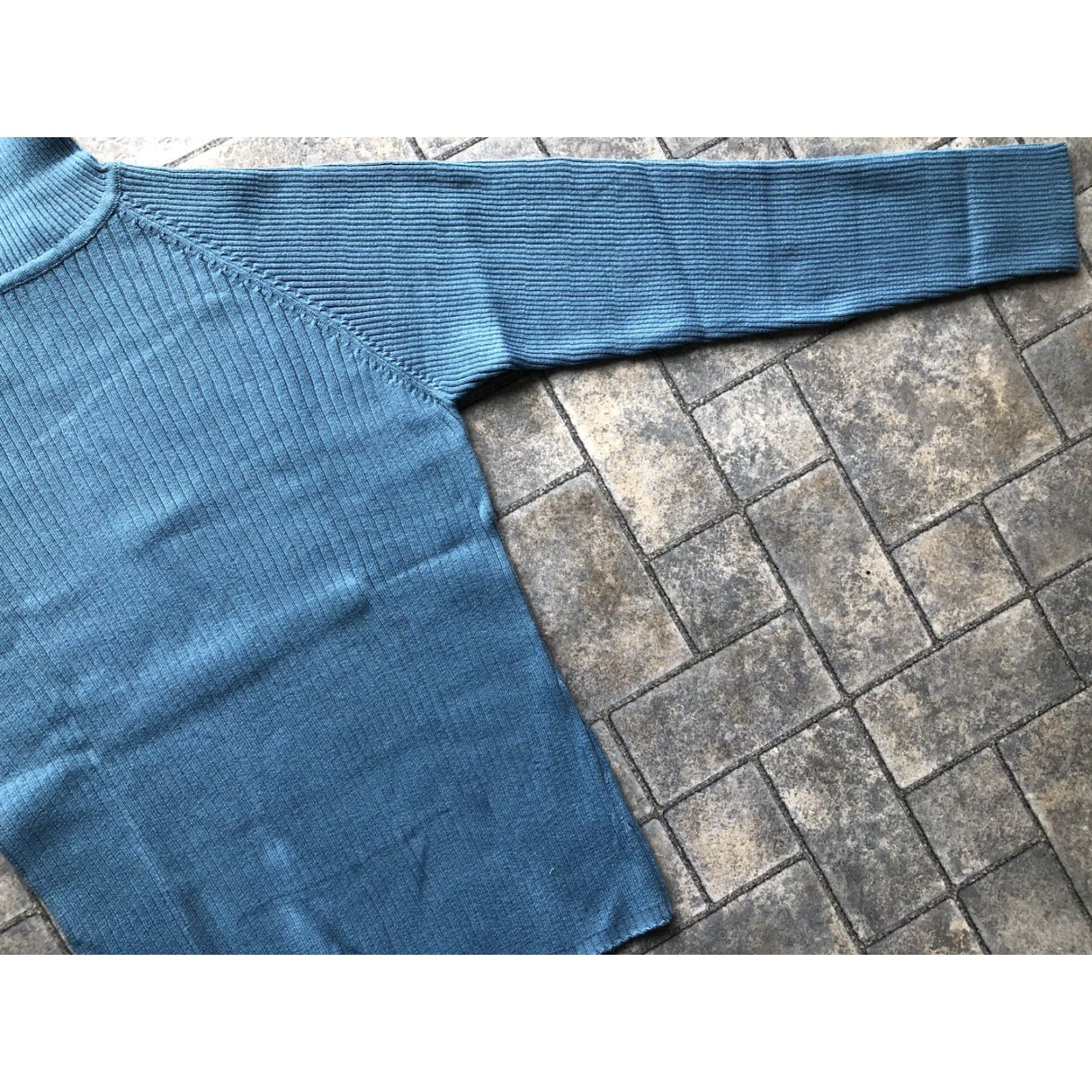 Vintage NWT Signature Expressions Womens Turtleneck Sweater Size S Blue Cotton Acrylic Pullover Long Sleeve Classic Preppy Fashion Pickups? Size S / US 4 / IT 40 - 6 Thumbnail