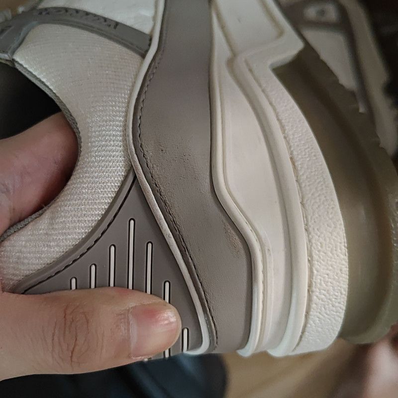 Louis Vuitton Louis Vuitton Classic Print Fashion Sneakers -2508 Size US 9.5 / IT 39.5 - 6 Thumbnail