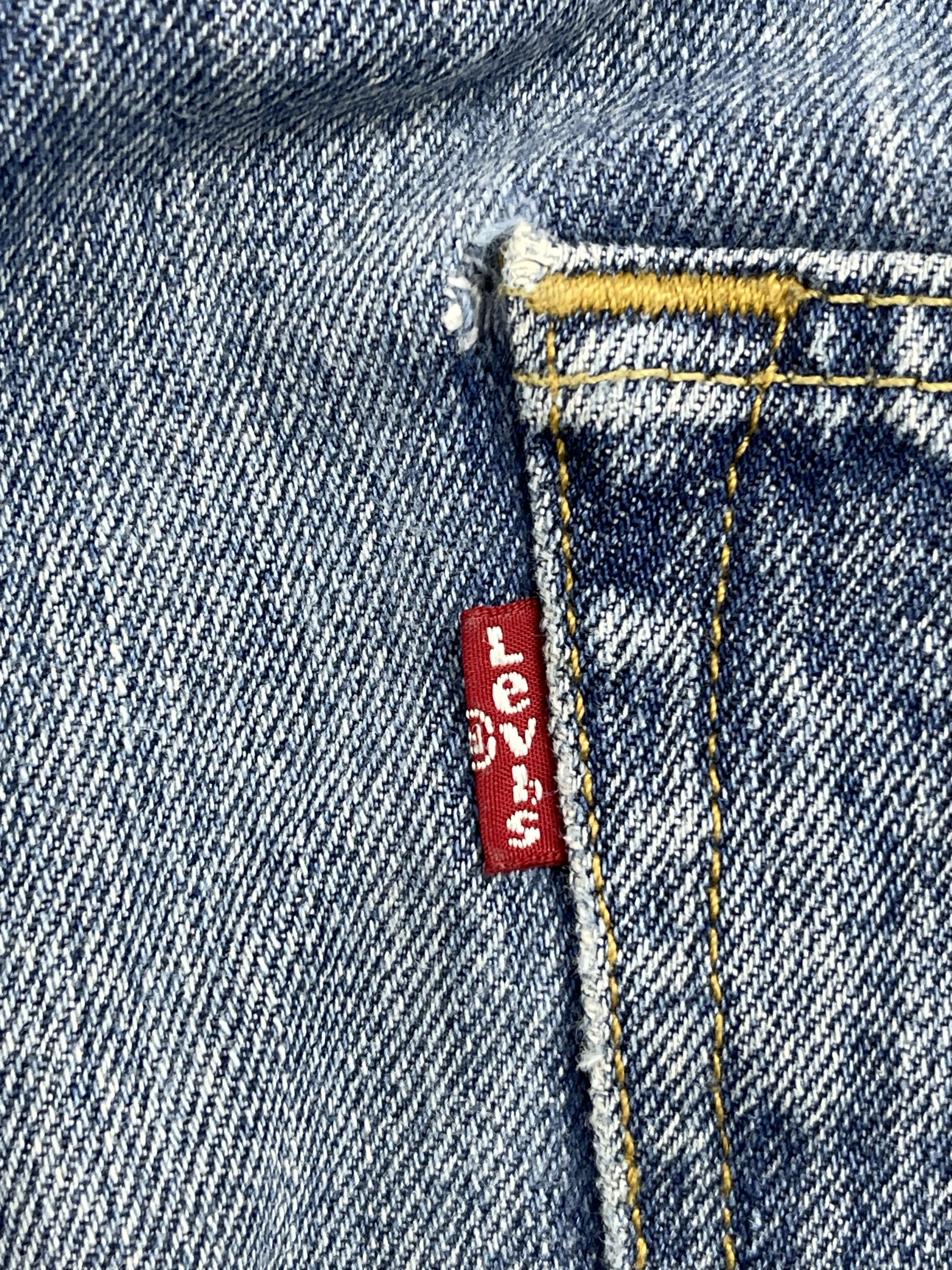 Levi's × Vintage Vintage Levis 501 Light Blue Washed Denim Jeans Size US 35 - 5 Thumbnail