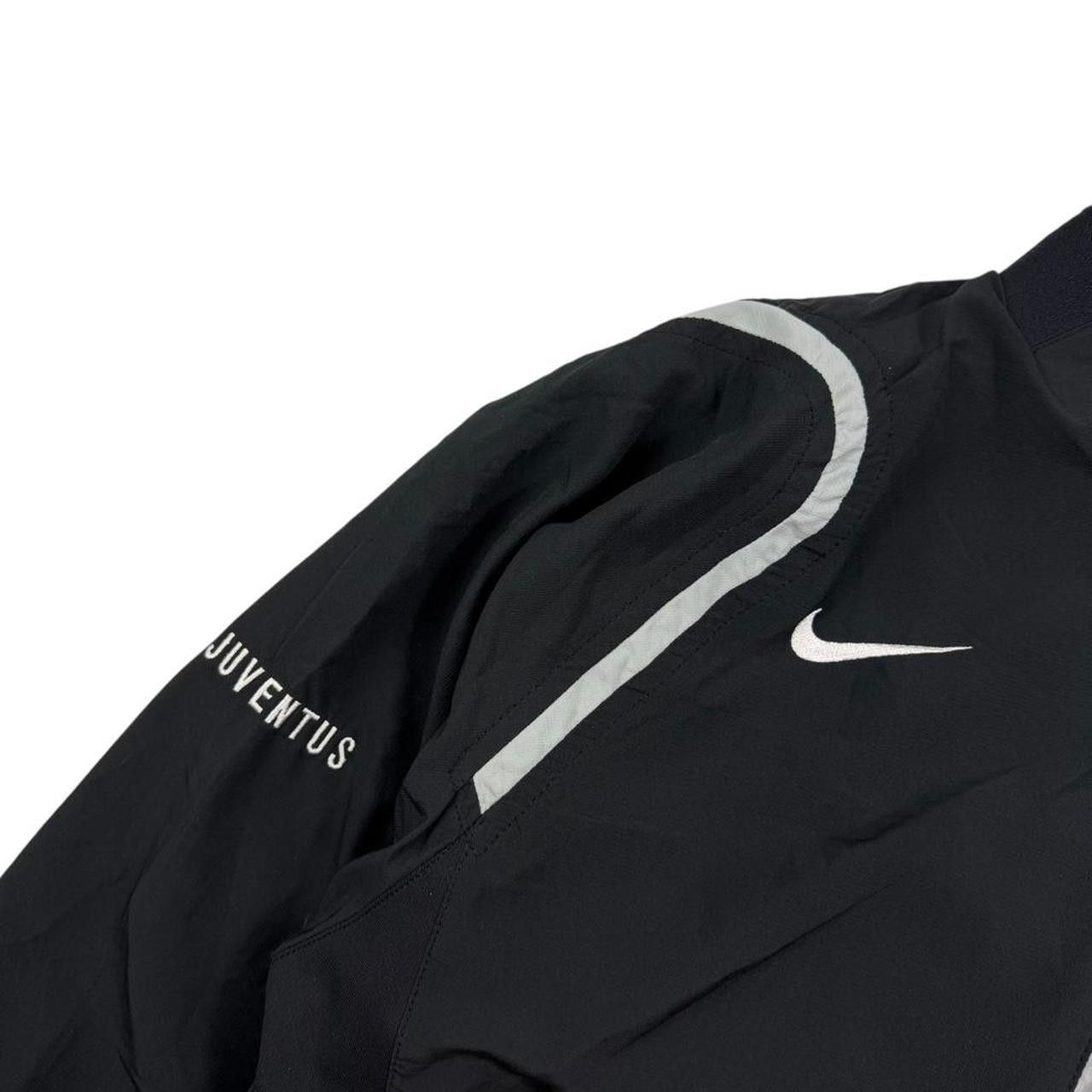 Nike Vintage Nike Juventus Track Jacket - Small Size US S / EU 44-46 / 1 - 3 Thumbnail