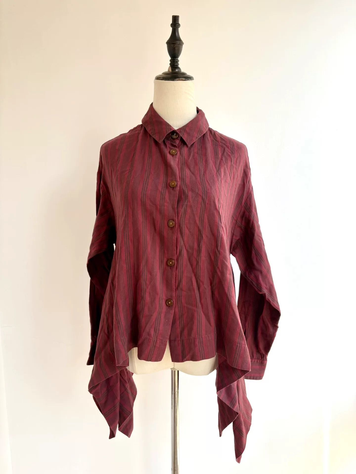 Vivienne Westwood vivienne westwood red striped asymmetrical shirt Size M / US 6-8 / IT 42-44 - 1 Thumbnail
