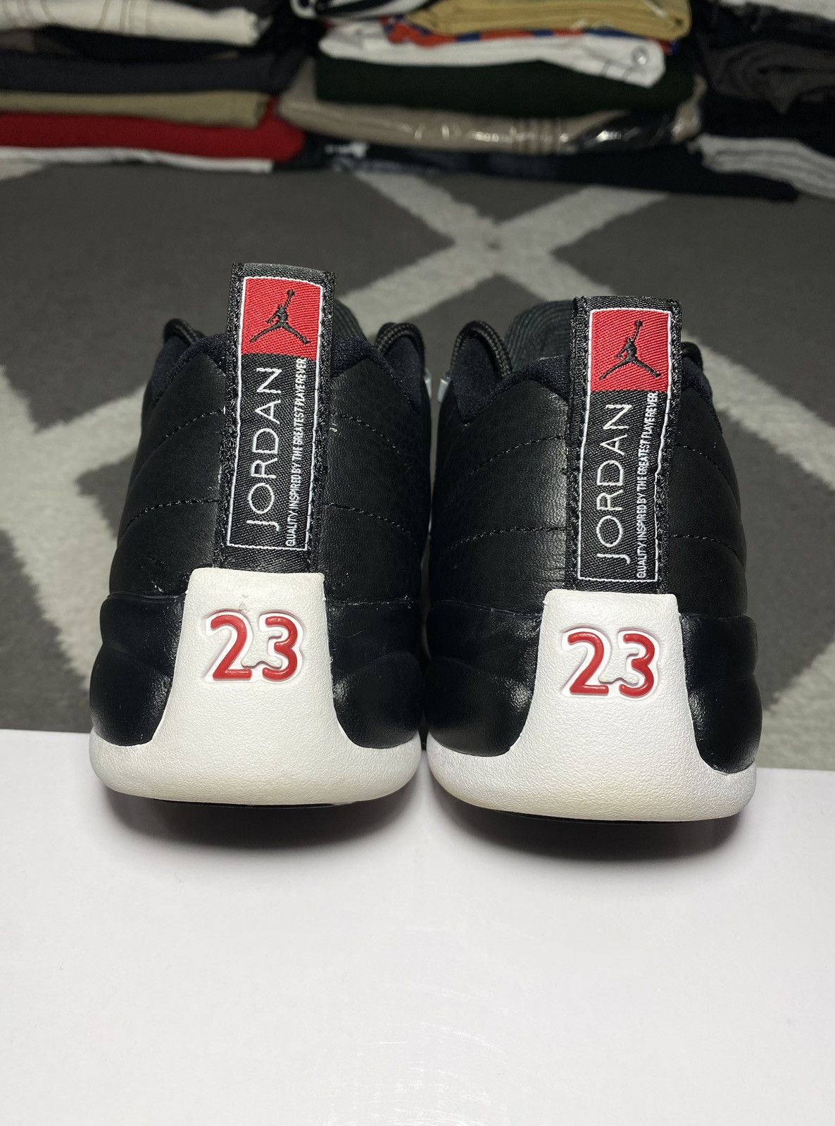 Jordan Brand × Nike Nike Air Jordan 12 Retro Low Playoffs (GS) 2017 sneakers Size US 6.5 / IT 36.5 - 4 Thumbnail
