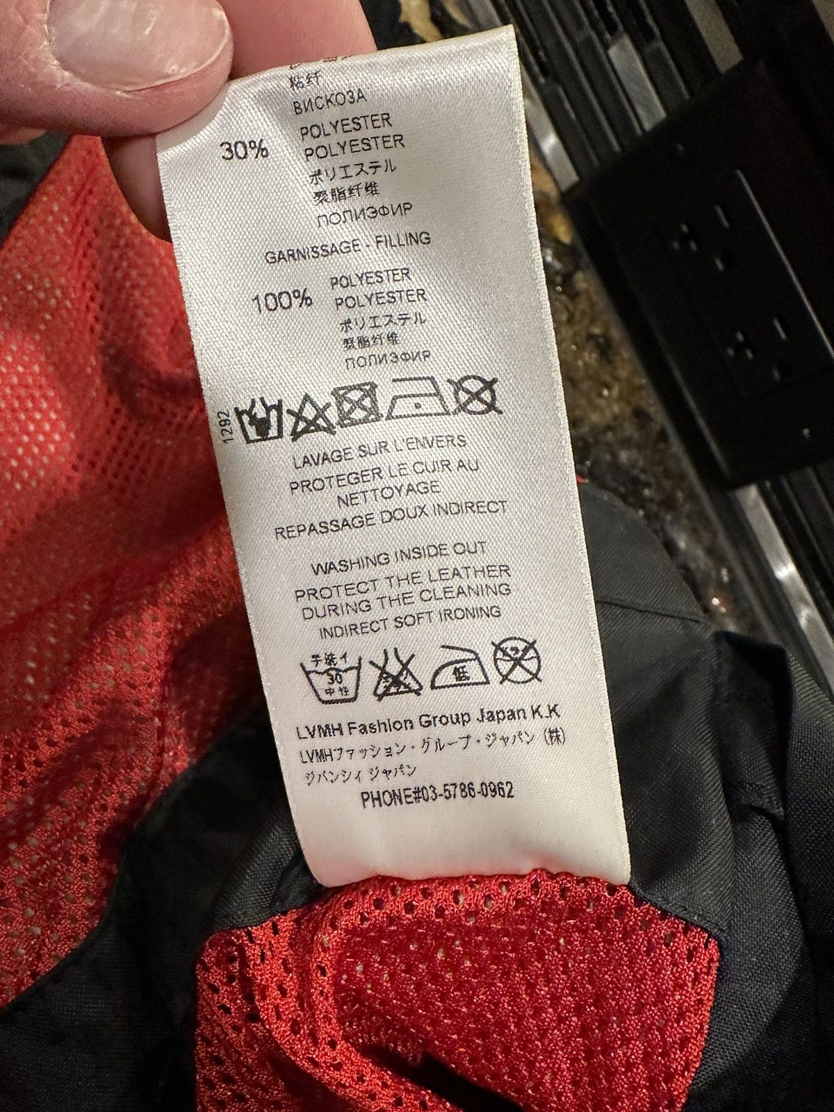 Givenchy Givenchy Vintage Sports Sailing Zip Up Black / Red Jacket Size US L / EU 52-54 / 3 - 19 Thumbnail