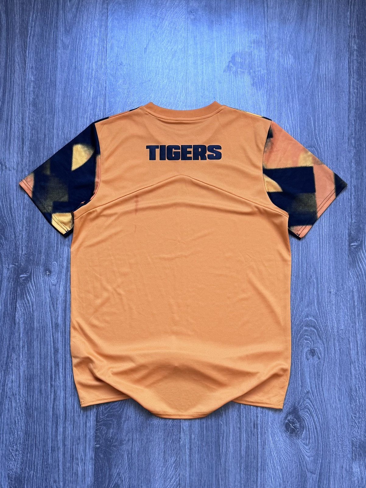 Umbro Vintage Umbro Hull City Soccer Jersey Y2K Drill Blokecore Size US M / EU 48-50 / 2 - 6 Thumbnail