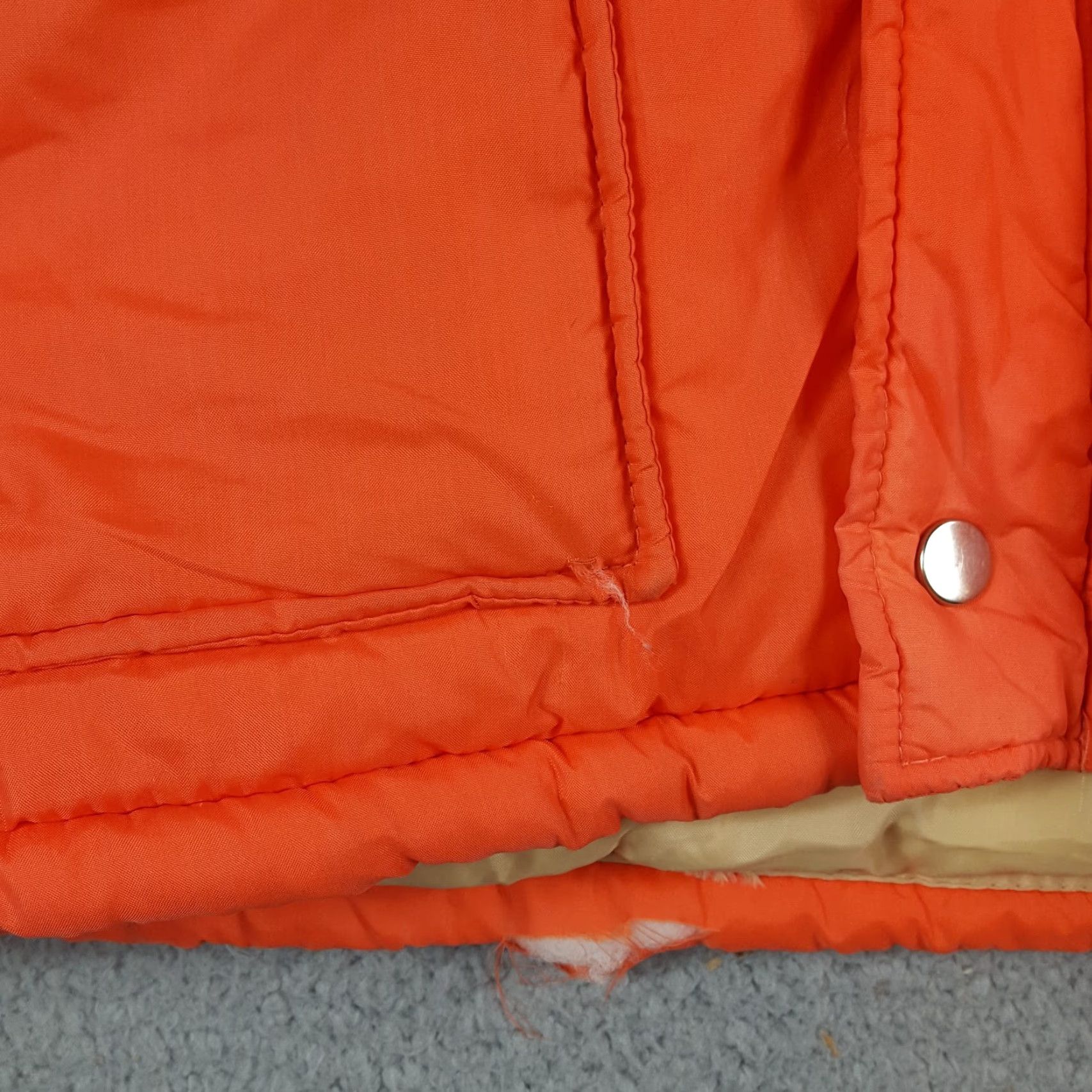Vintage VINTAGE Montgomery Ward Jacket Mens M Hooded Puffer Parka 80s 90s Orange Zip Up Winter 00s Outdoor Retro Constrast Logo Pockets Full Zip Size US M / EU 48-50 / 2 - 5 Thumbnail