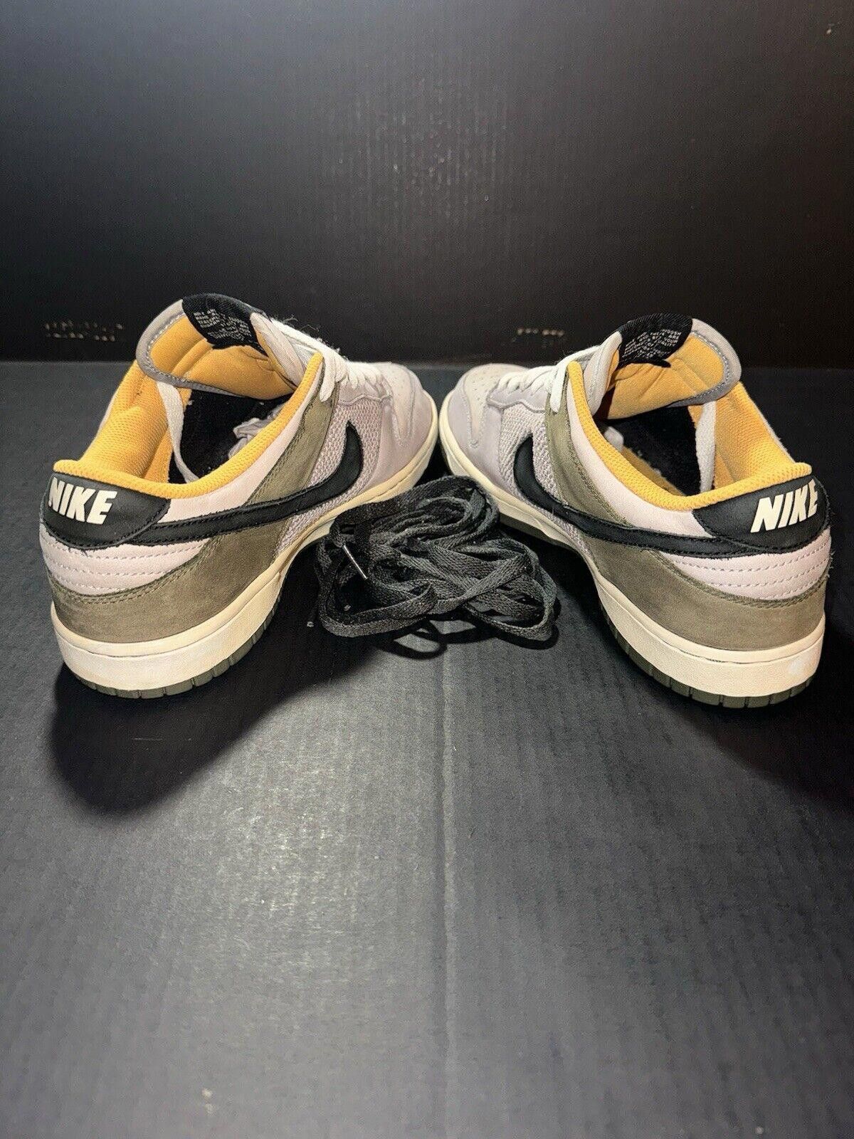 Nike Nike Men's Dunk Low Pearl Grey Army Olive 304714-903 Sz 10 Size US 10 / EU 43 - 6 Thumbnail