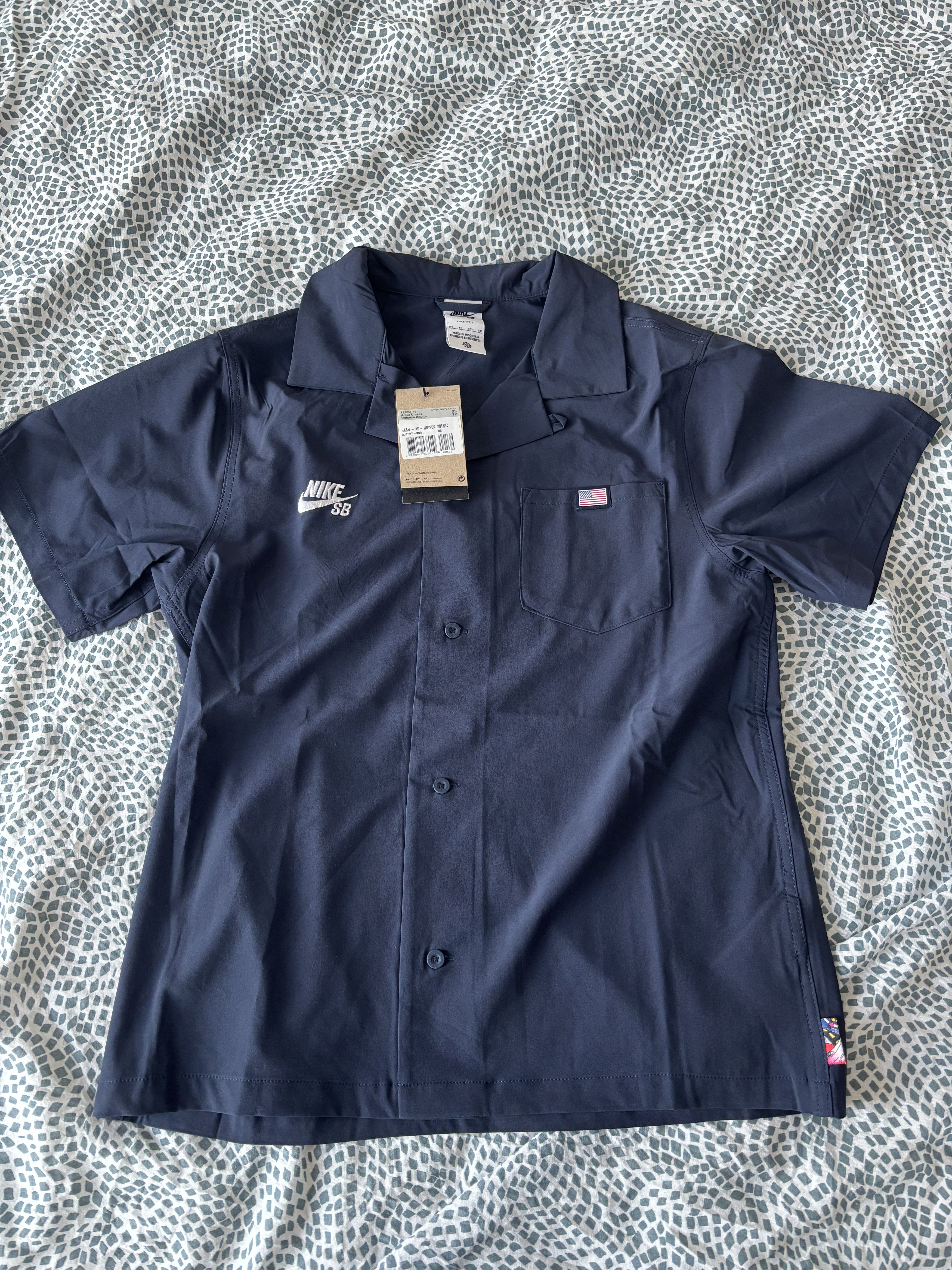 Nike SB Nike SB Team USA Olympics S/S Bowler Shirt Size US XS / EU 42 / 0 - 1 Thumbnail
