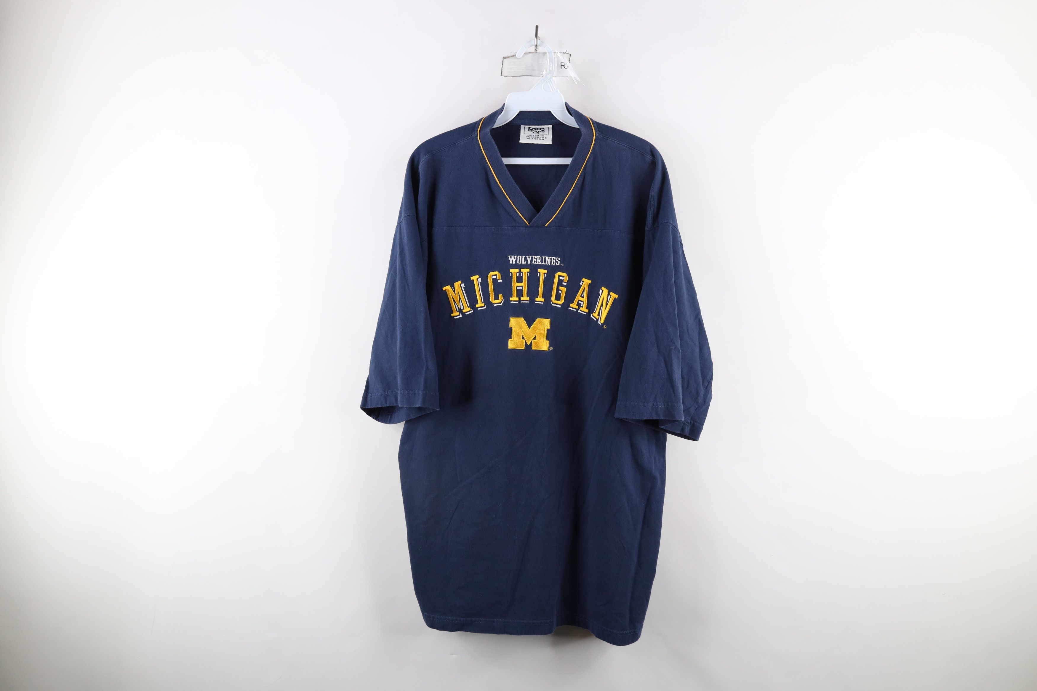 Vintage Vintage 90s Out University of Michigan Heavyweight T-Shirt Size US XL / EU 56 / 4 - 1 Thumbnail