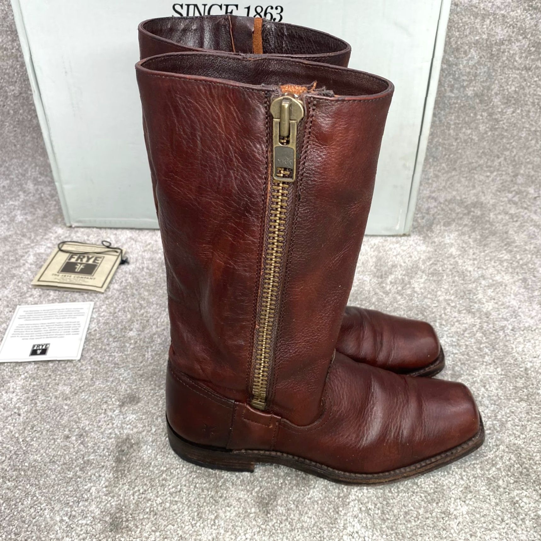 Frye Frye Heath Outside Zip Women's 6B Square Toe Boots Maple Brown Leather Mid-Calf Western Riding Footwear Adult Women Size US 6 / IT 36 - 5 Thumbnail