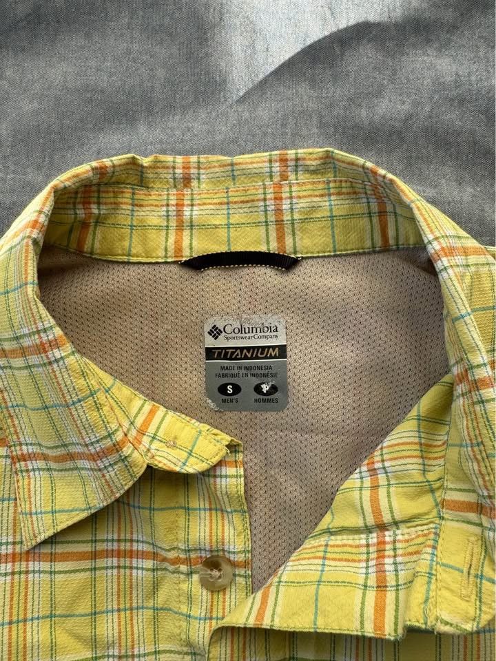 Columbia Columbia Titanium Short Sleeve Shirt – Men’s Size S Size US S / EU 44-46 / 1 - 7 Thumbnail