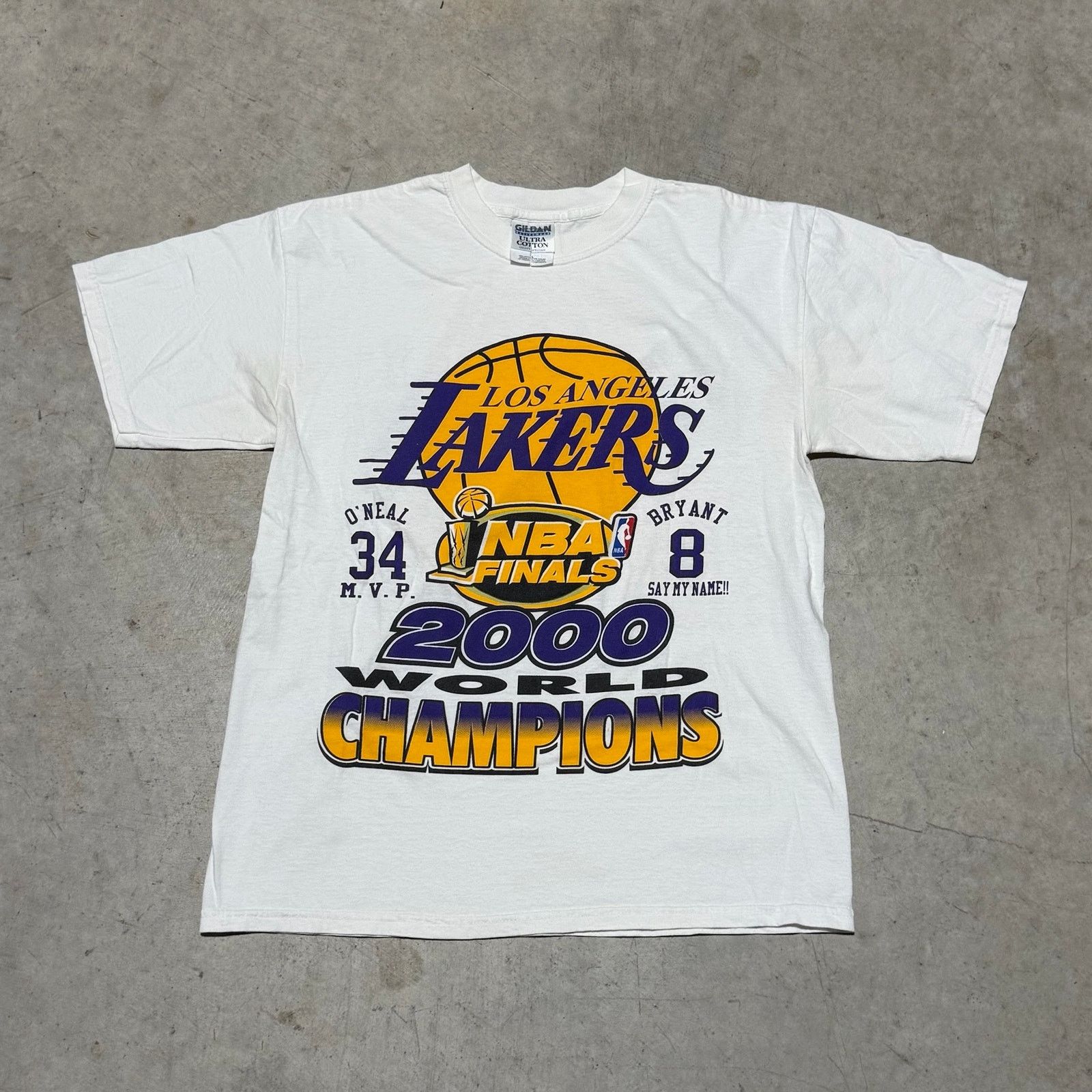 Gildan VTG Tee LAKERS 2000 World Champions NBA Finals Bryant O’Neal Size US L / EU 52-54 / 3 - 1 Thumbnail