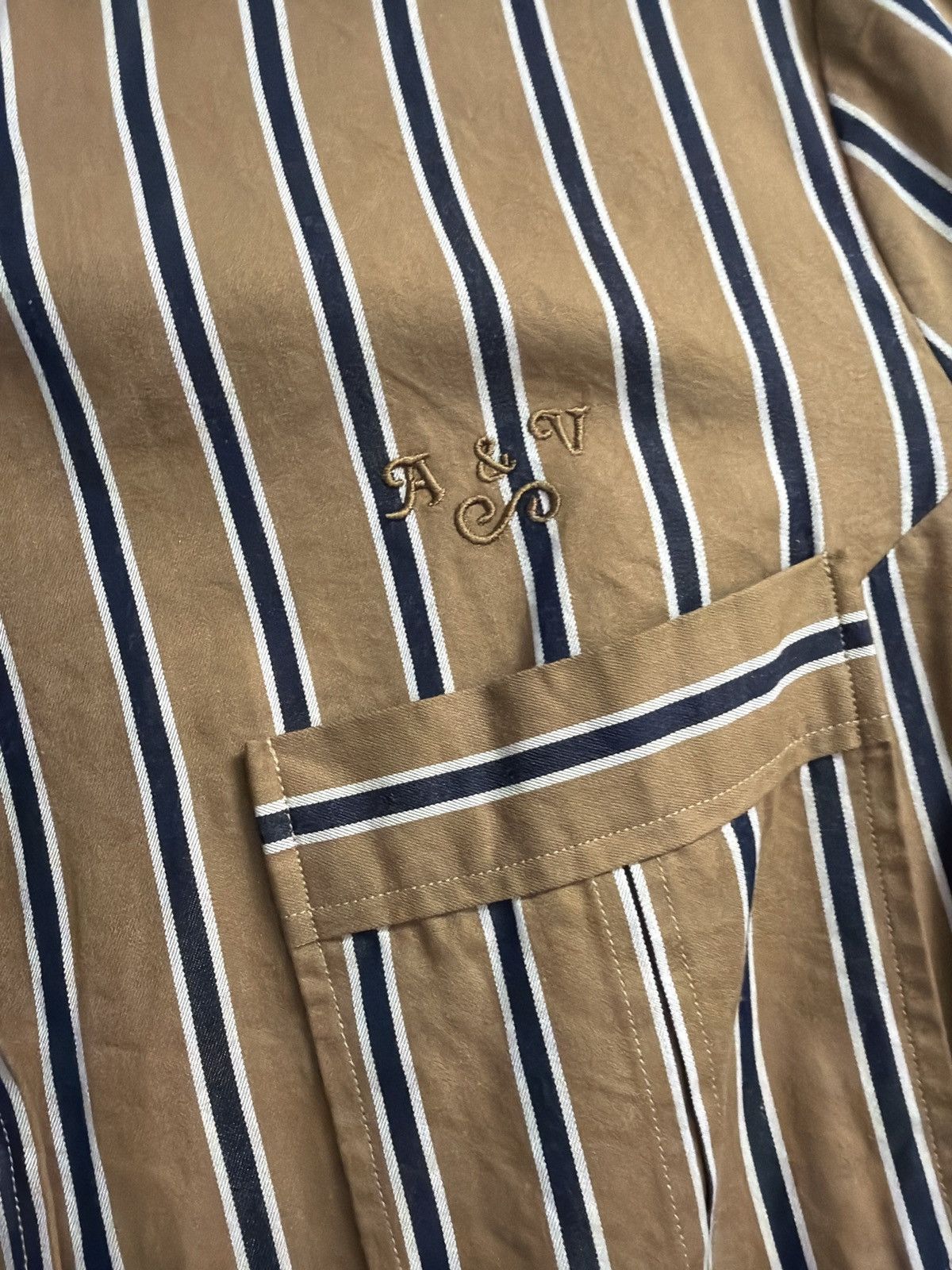 Vivienne Westwood Vivienne Westwood Striped Blouse w Exaggerated Cuffs/Neck Size M / US 6-8 / IT 42-44 - 2 Thumbnail
