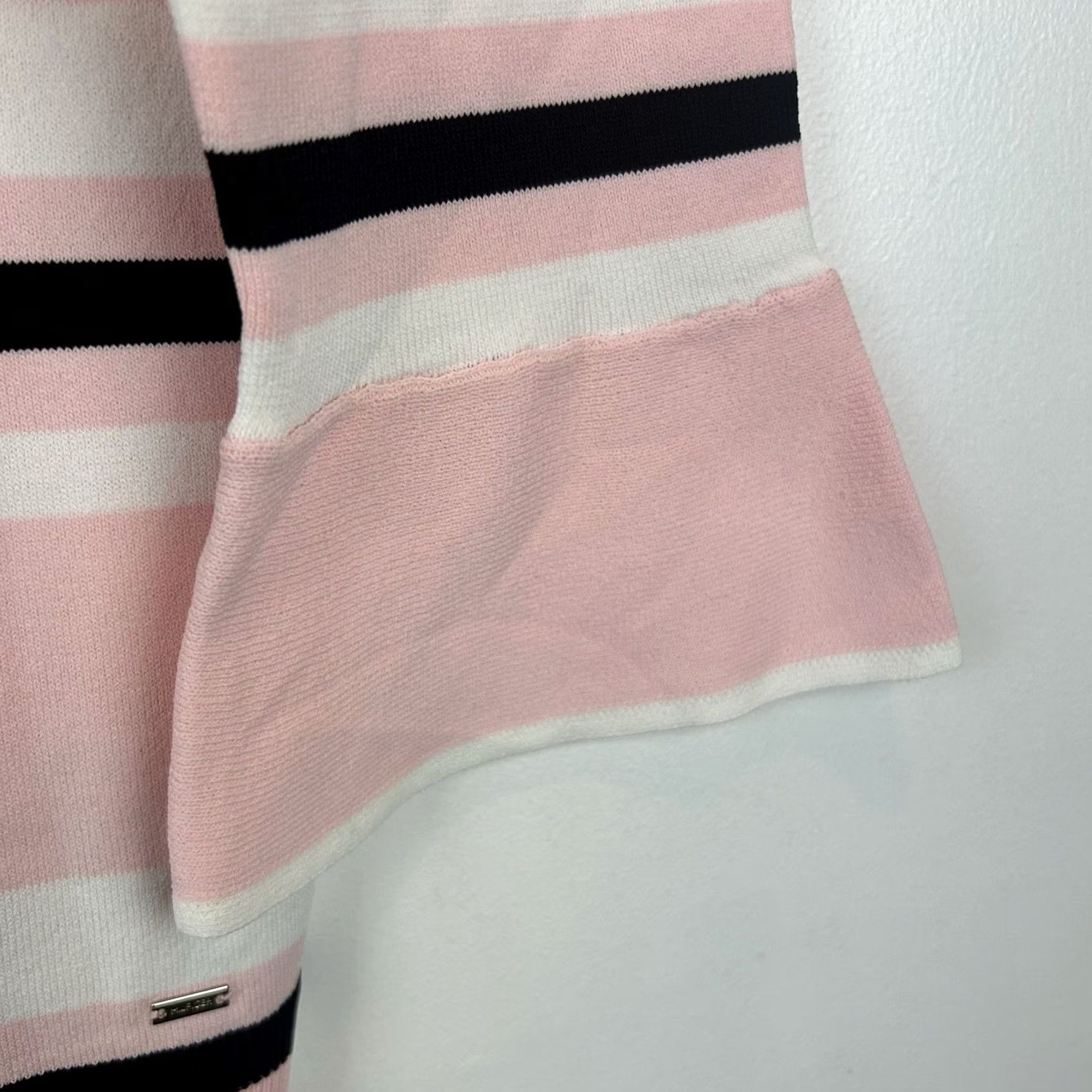 Tommy Hilfiger Tommy Hilfiger Top Womens Medium Bell Sleeve Sweater Pink Stripe Knit Bell Sleeve Crew Neck Logo Pullover Winter Spring Fall Size M / US 6-8 / IT 42-44 - 6 Thumbnail