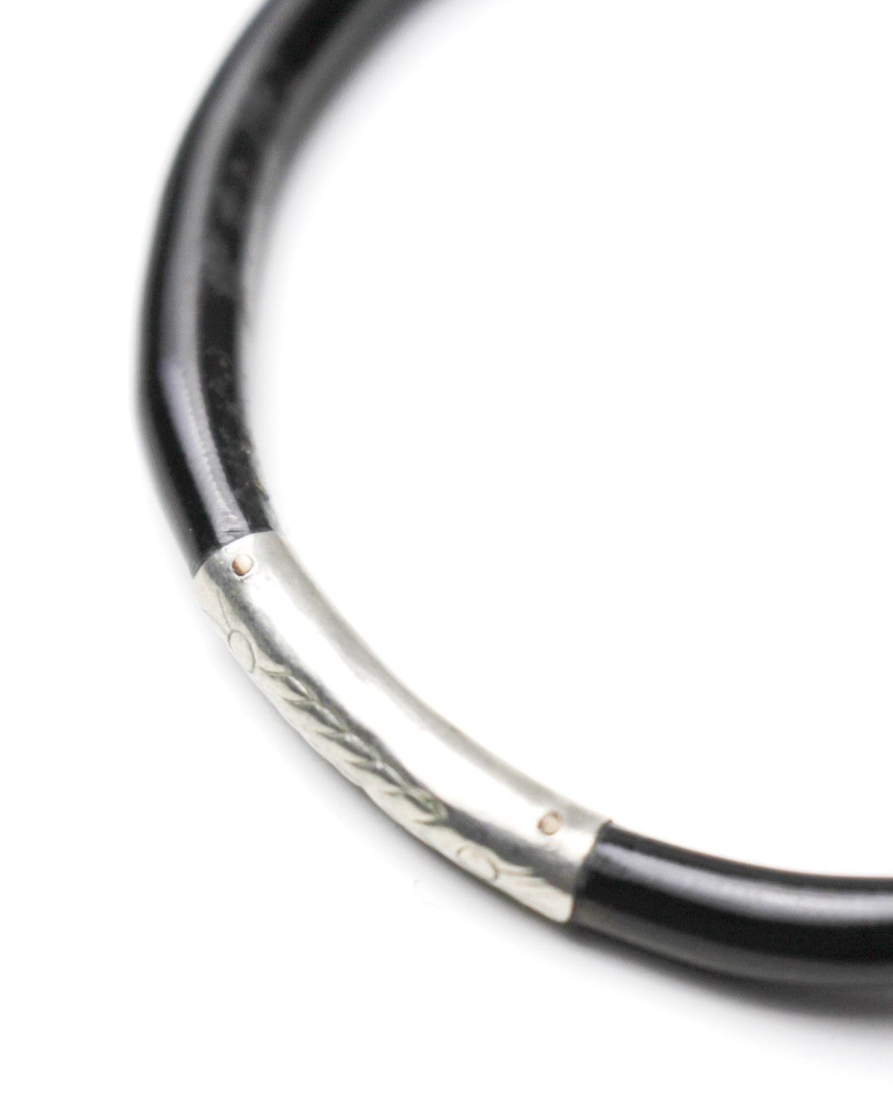 Vintage 1980S JAPANESE HANDCRAFTED BLACK CORAL & SILVER BRACELET Size ONE SIZE - 4 Thumbnail