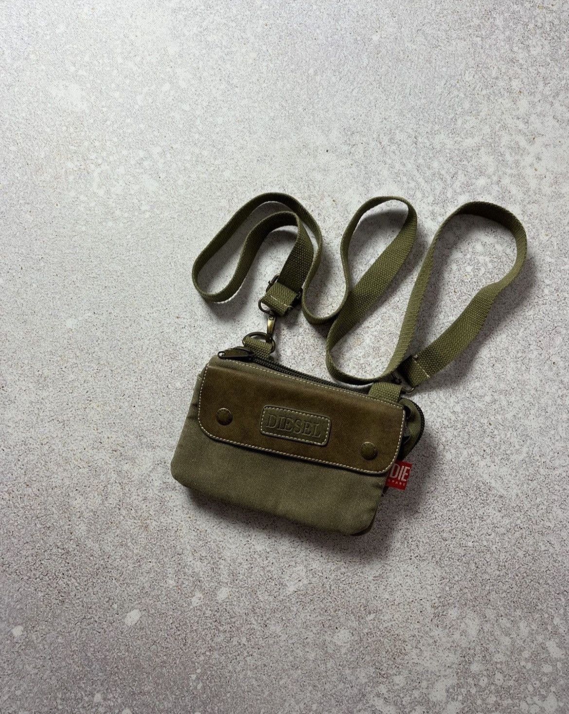 DIESEL Archive messenger bag y2k