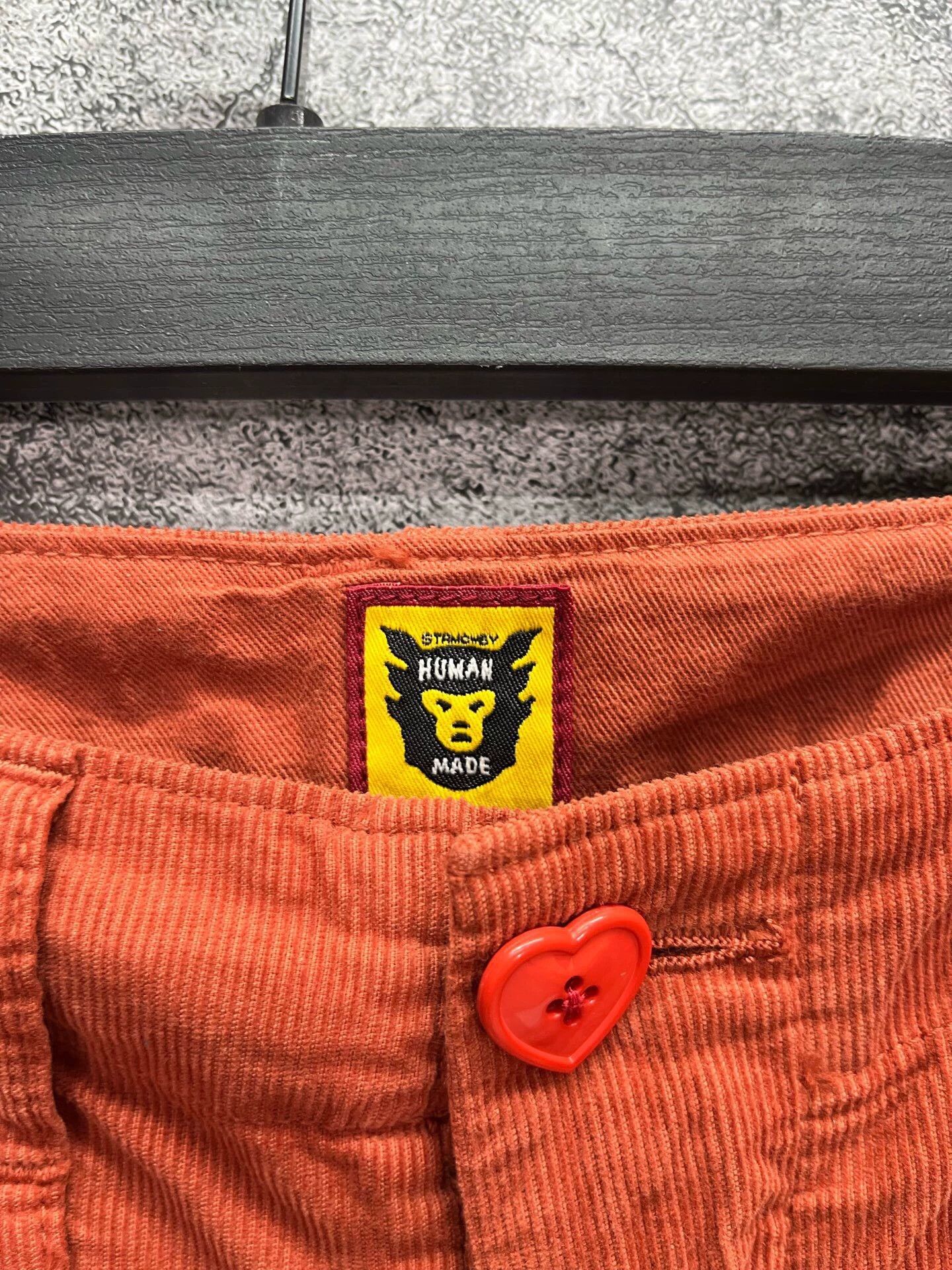 Unknown London Human Made Heart Logo Shorts M (80cm Waist, 45cm Length) Size US 30 / EU 46 - 3 Thumbnail