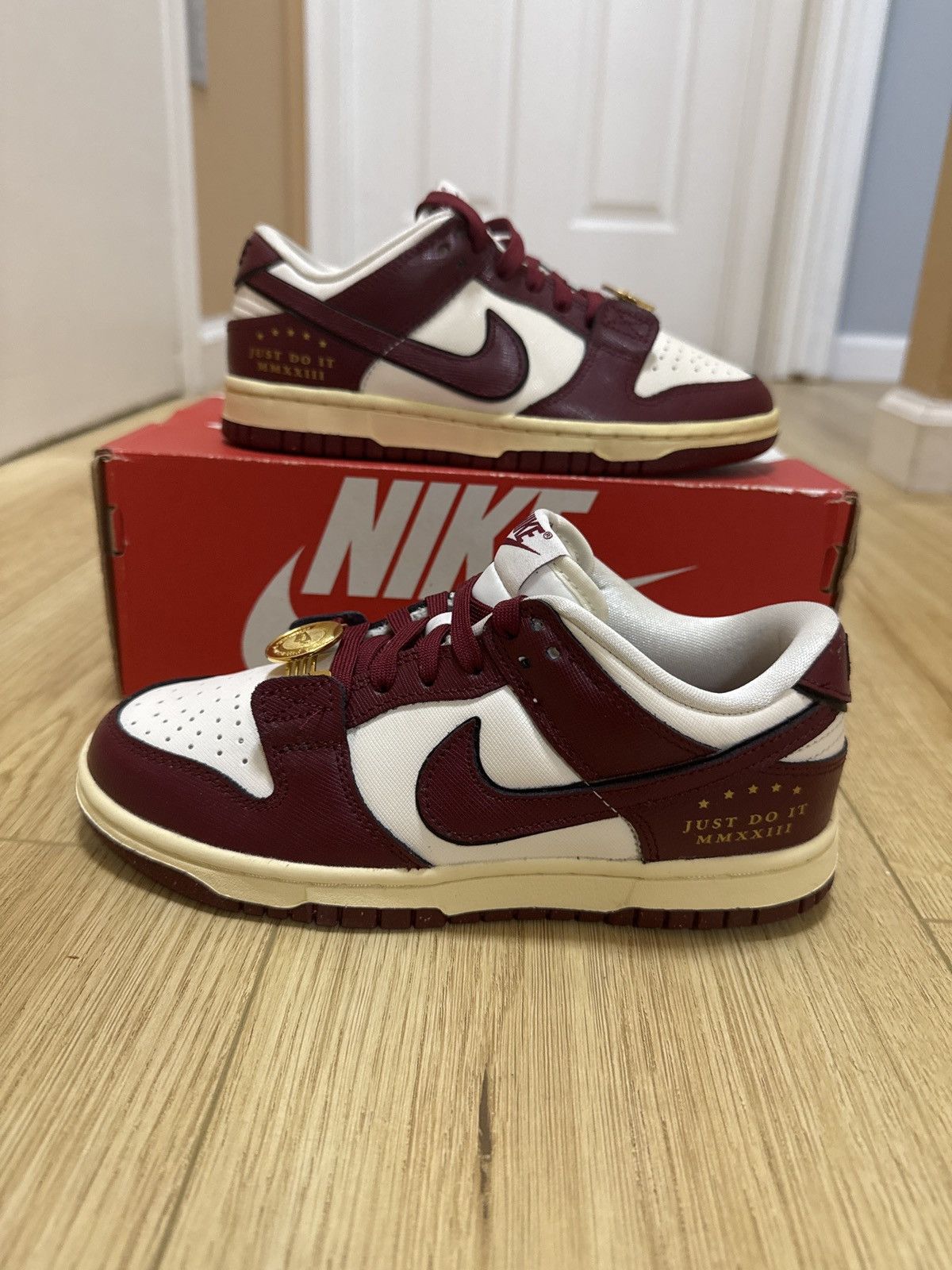 Nike 👟 Nike Dunk Low SE Sisterhood W5/M3.5 BNIB ✨ Gold Detail 💛 Size US 5 / IT 35 - 1 Thumbnail