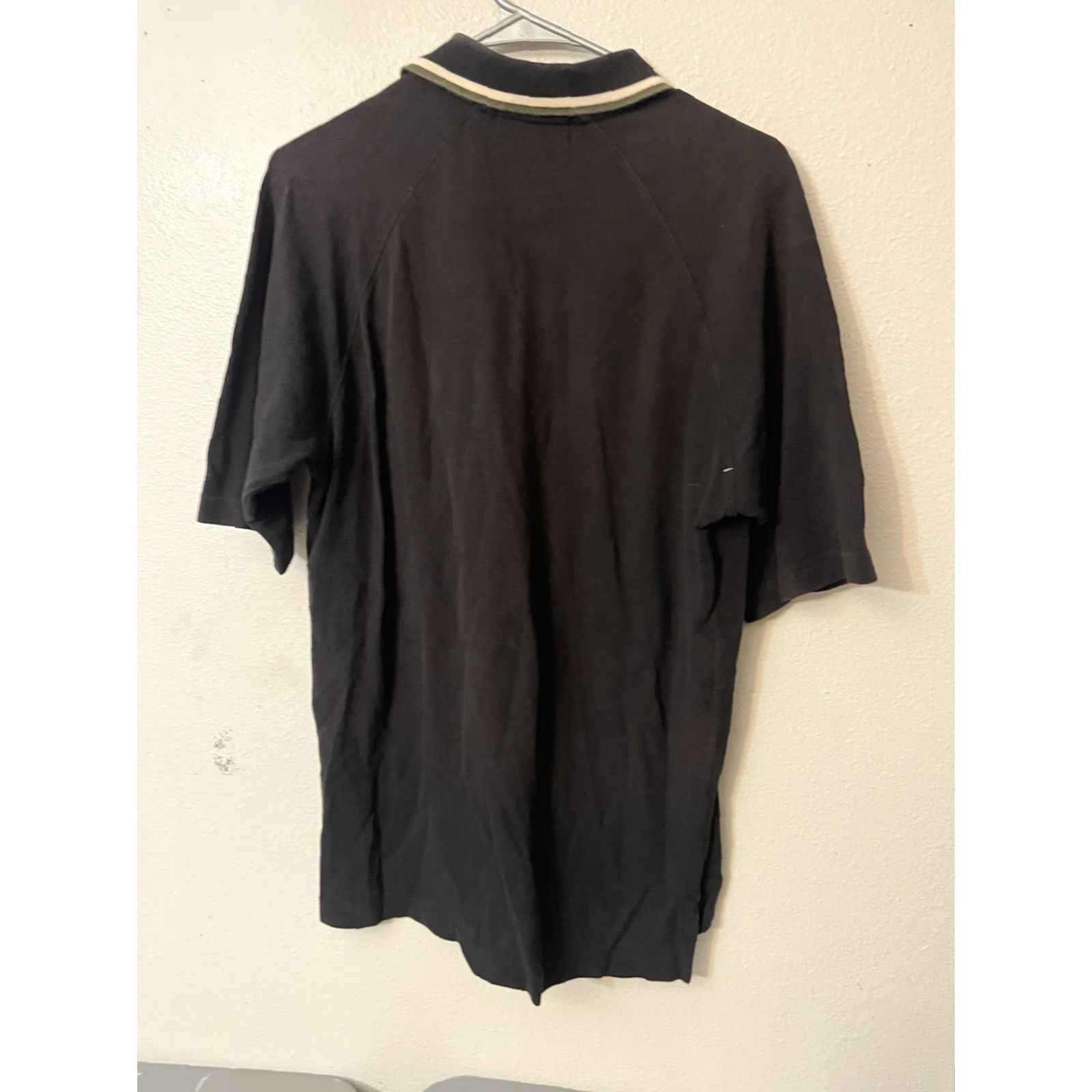 Izod VINTAGE IZOD Shirt Men Small Black 100% Cotton Golf Polo Pique Striped Collar Size US S / EU 44-46 / 1 - 2 Thumbnail
