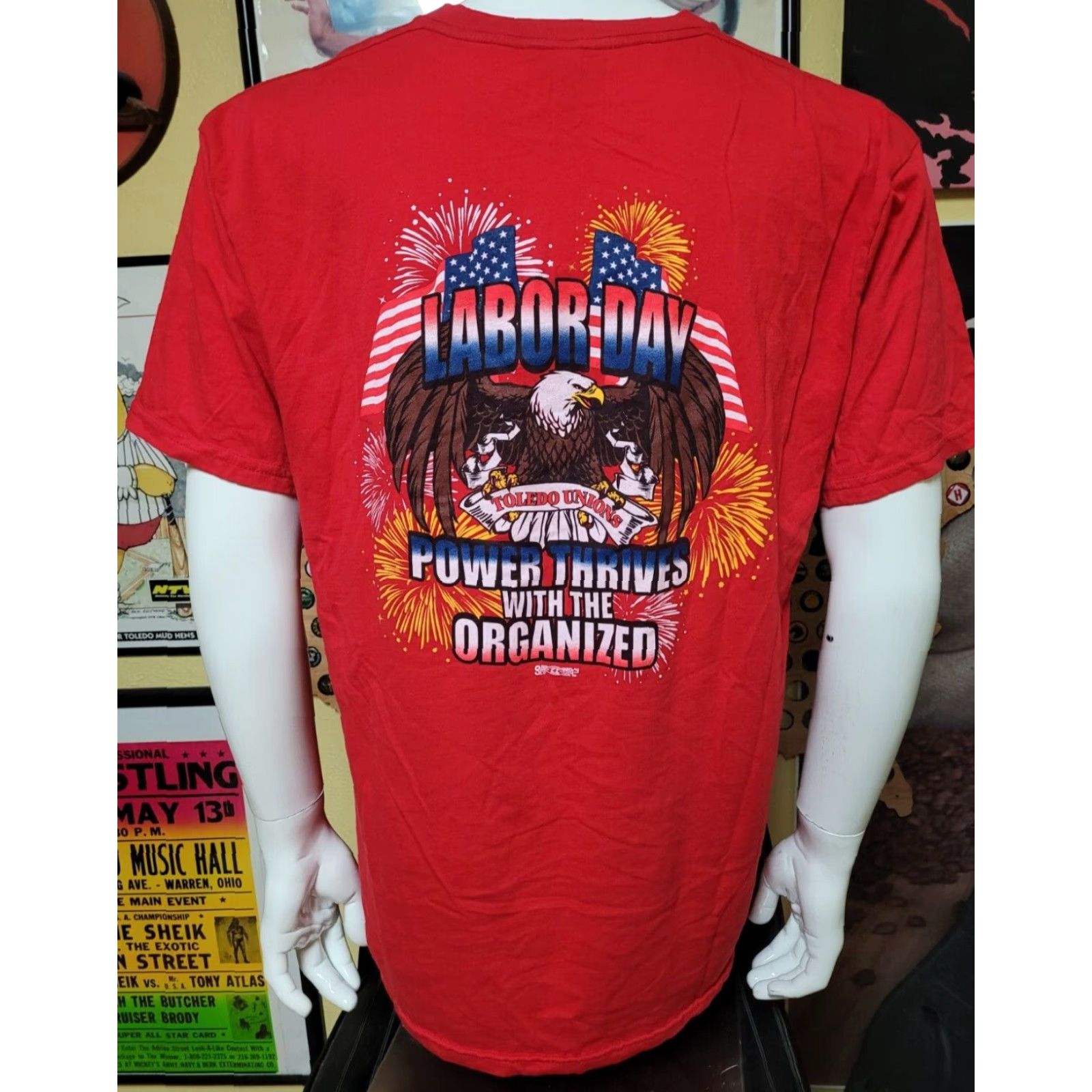 Vintage VINTAGE UAW Local 5242 Toledo OH T Shirt XL Royal Apparel Mens Union Graphic Tee Red Cotton Short Sleeve Crew Neck United Autoworkers Pride Size US XL / EU 56 / 4 - 3 Thumbnail