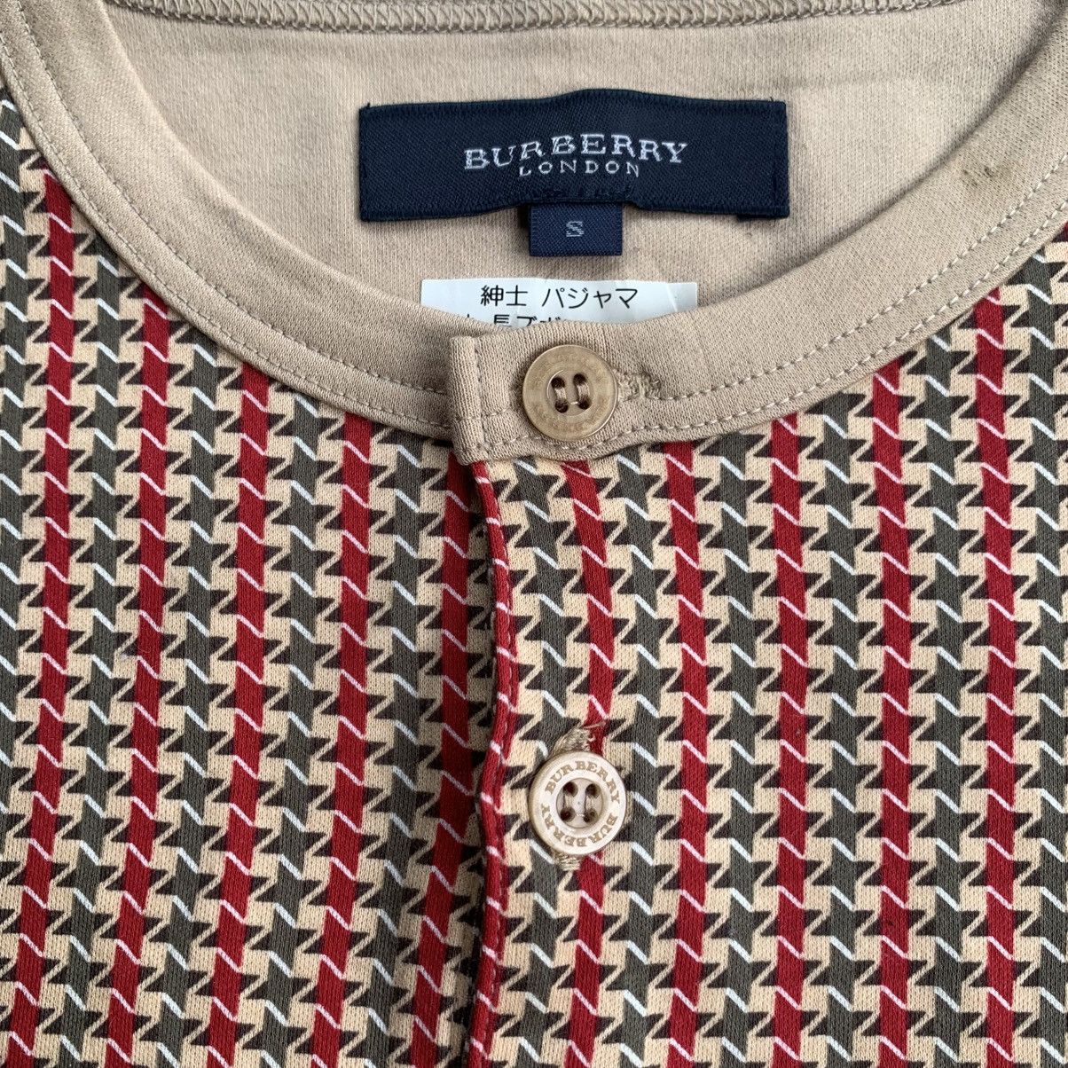 Burberry burberry long sleeve buttoned top / henley - style shirt Size US M / EU 48-50 / 2 - 5 Thumbnail