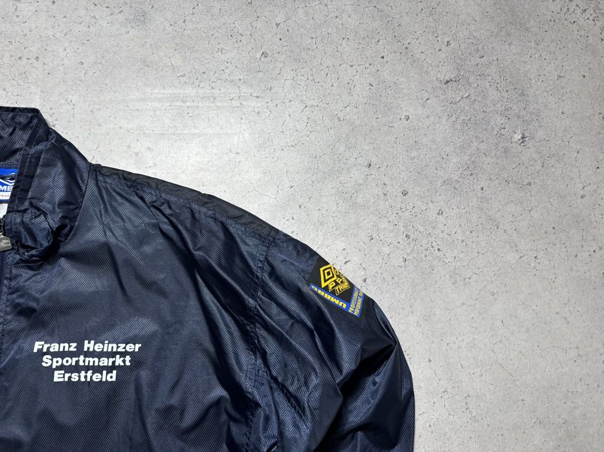 Umbro Umbro Pro Training Big Logo Nylon Light Jacket Vintage Size US XXL / EU 58 / 5 - 4 Thumbnail